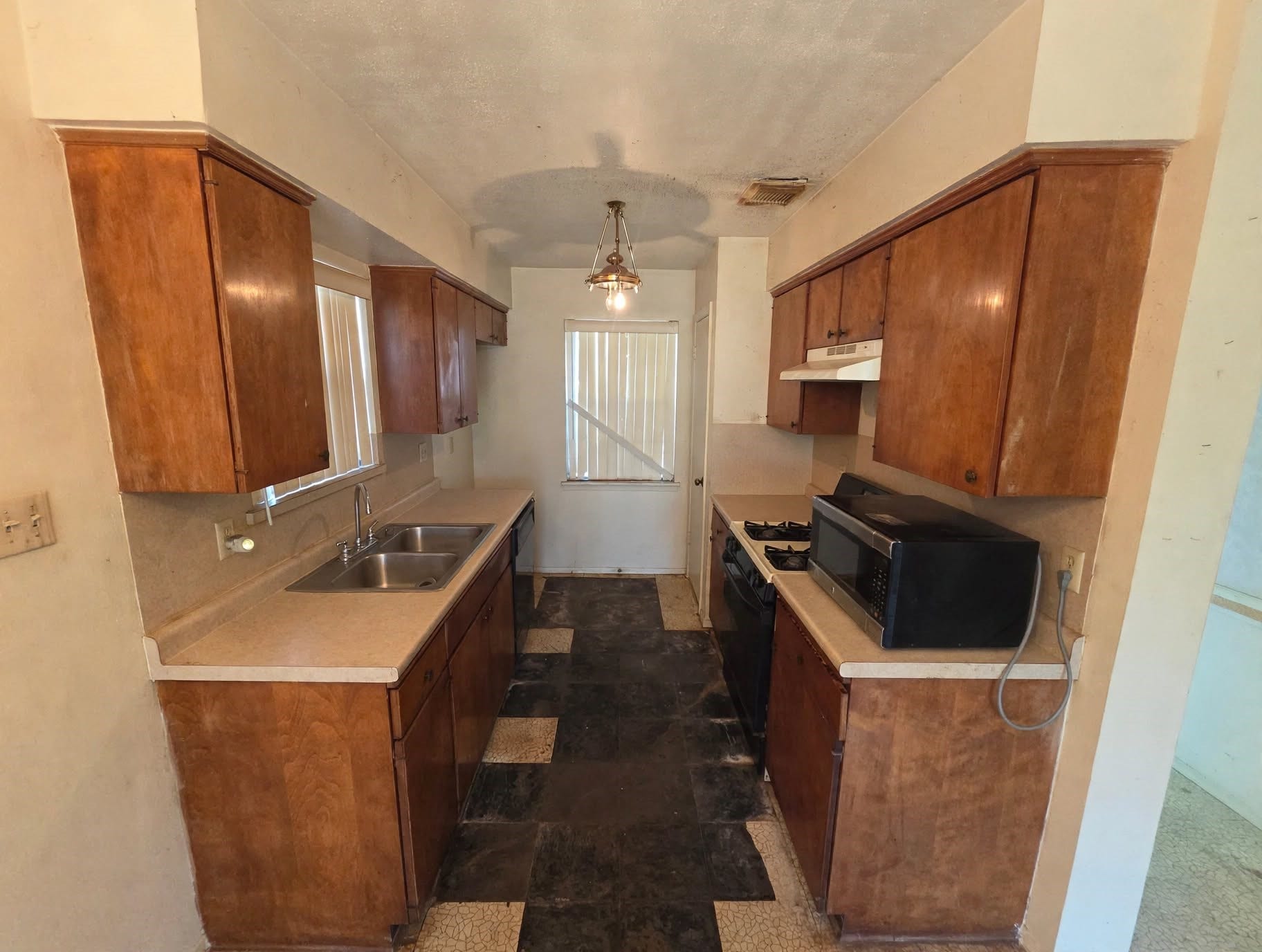 14514 Littleford Street, Houston, TX 77045 14514 Littleford Street, Houston, TX 77045