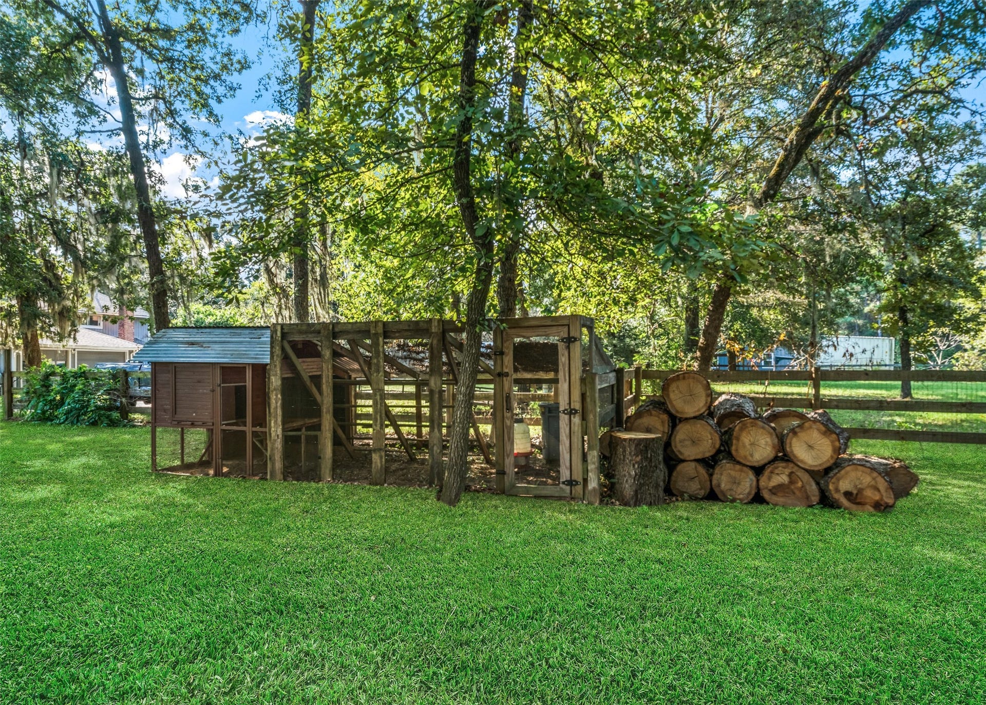 Do you see chickens and lots of eggs in your future? You are one step closer with a chicken coop already in place, just awaiting their arrival.