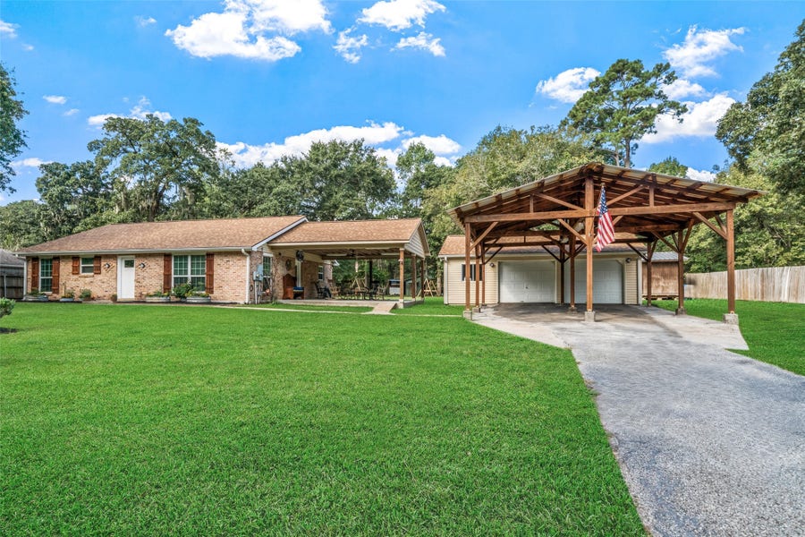 Property photo for 32606 Dogwood Trail, Magnolia, TX