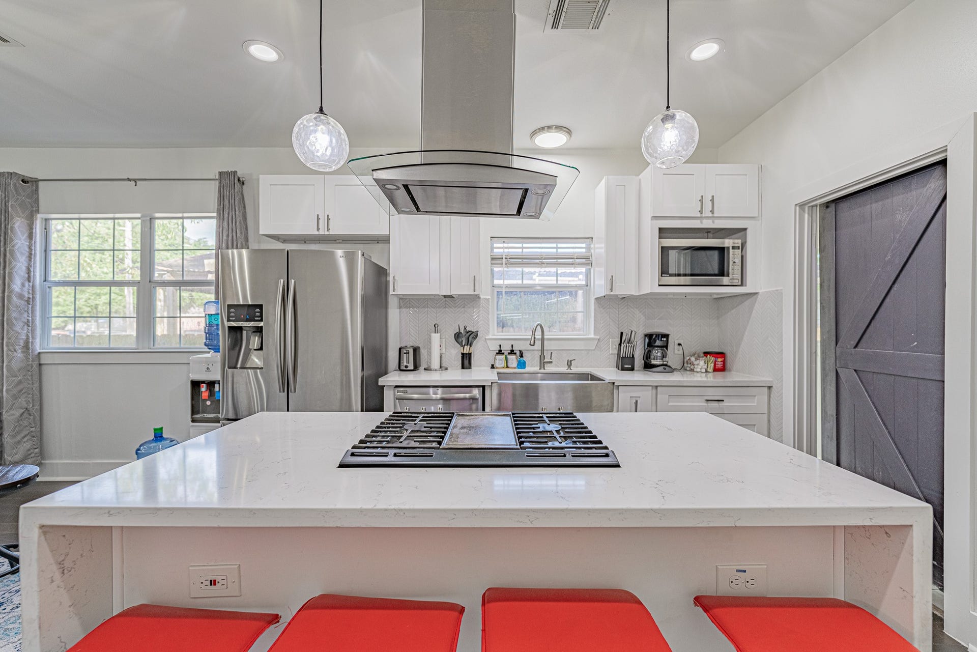 Breakfast bar