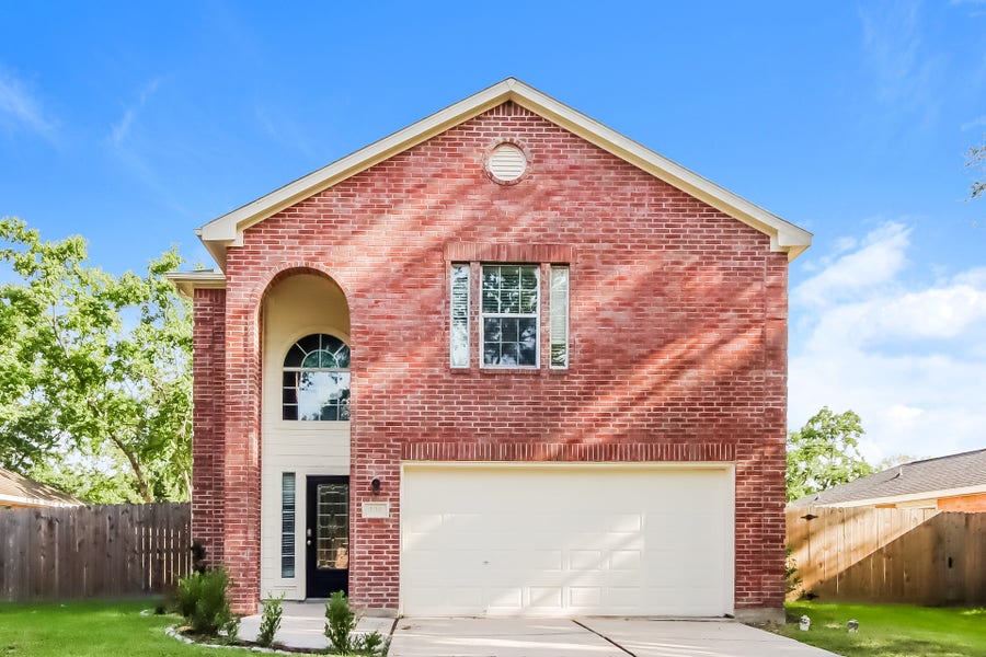 Property photo for 330 Harbor Mist Drive, Crosby, TX