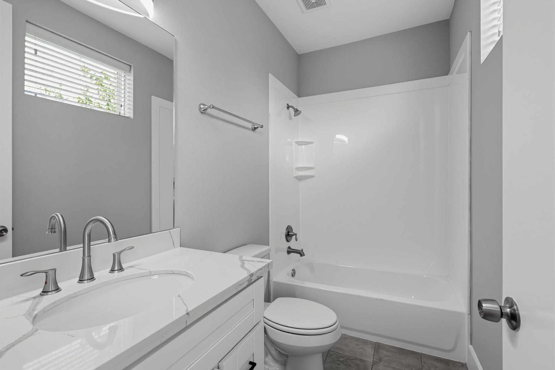 2917 Sauer Street, Houston, TX 77004 2917 Sauer Street, Houston, TX 77004
