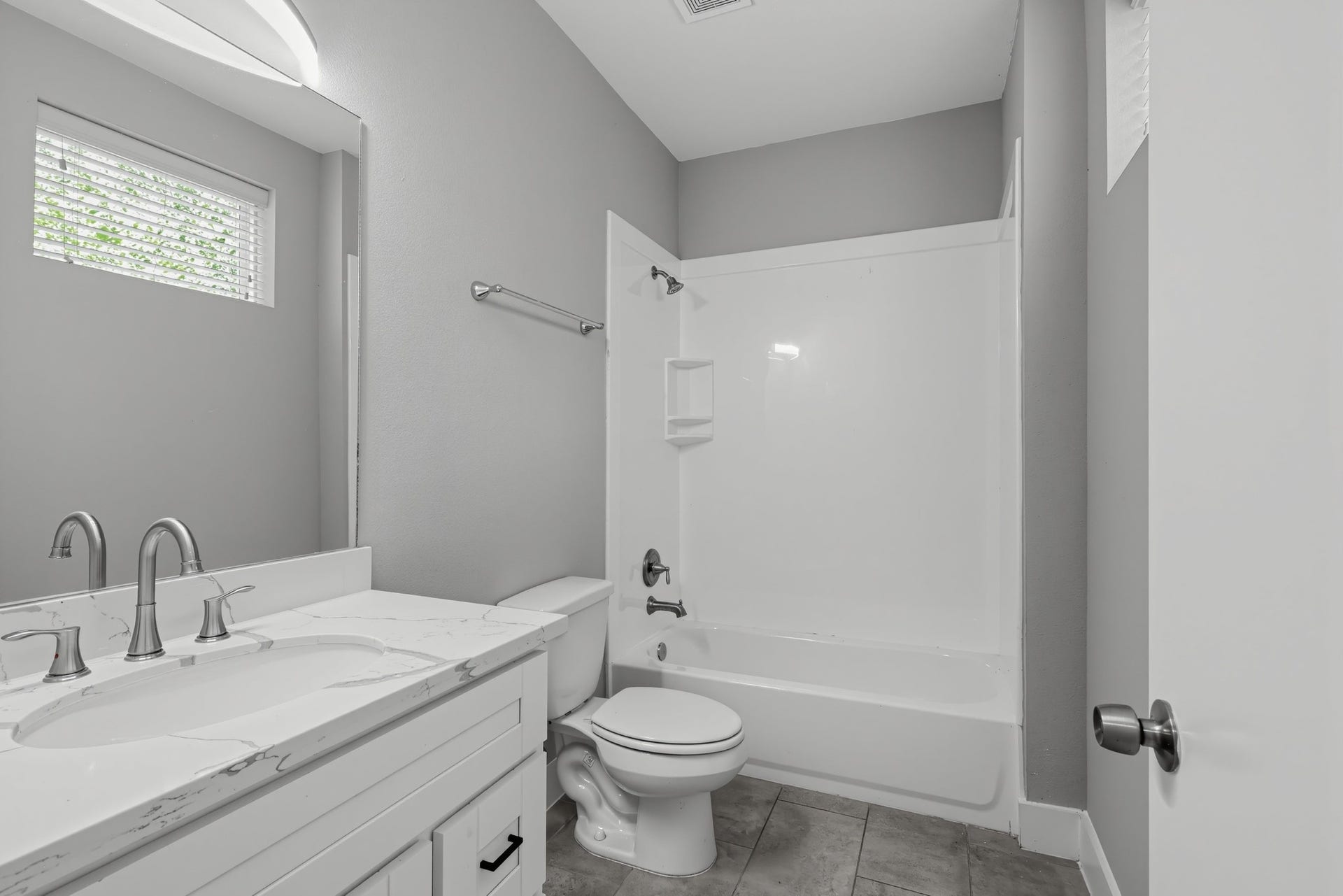 2917 Sauer Street, Houston, TX 77004 2917 Sauer Street, Houston, TX 77004