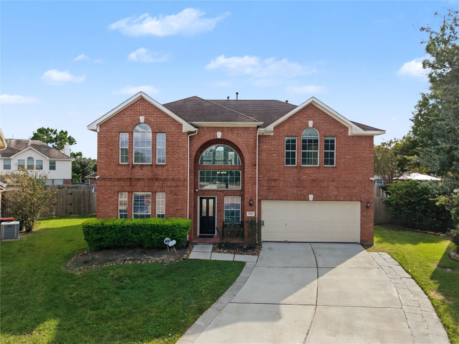 Property photo for 12111 Piney Way Court, Tomball, TX