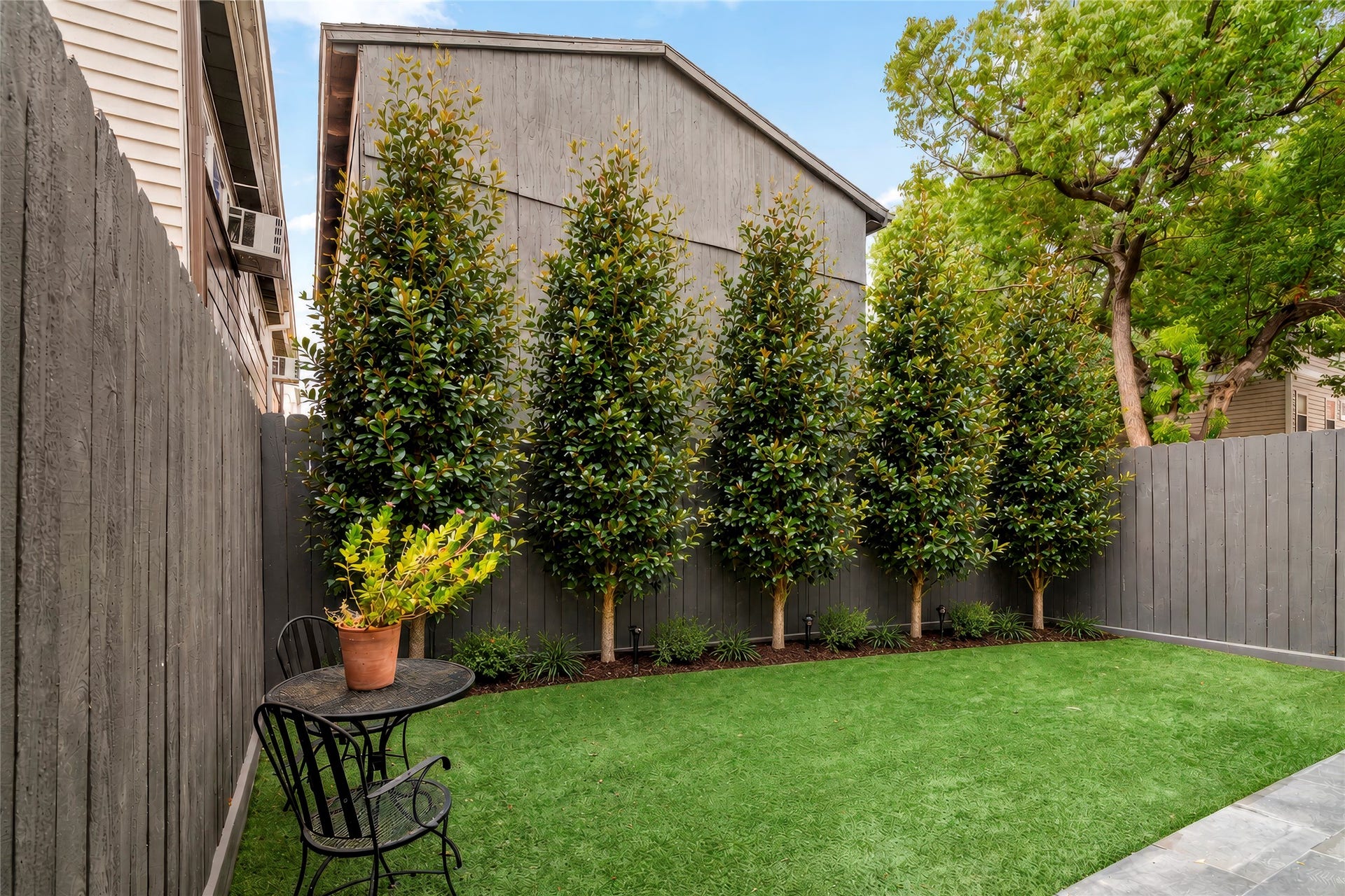 2410 Elmen Street, Houston, TX 77019 Virtually rendered with eagleston hollies to show you one of the endless possibilities for this space!