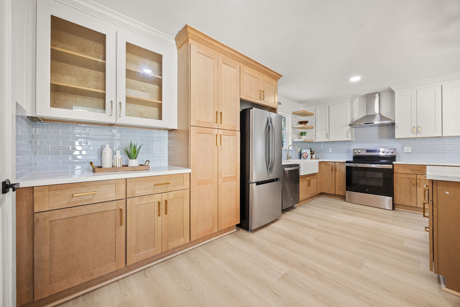 5655 Edith Street, Houston, TX 77081 5655 Edith Street, Houston, TX 77081