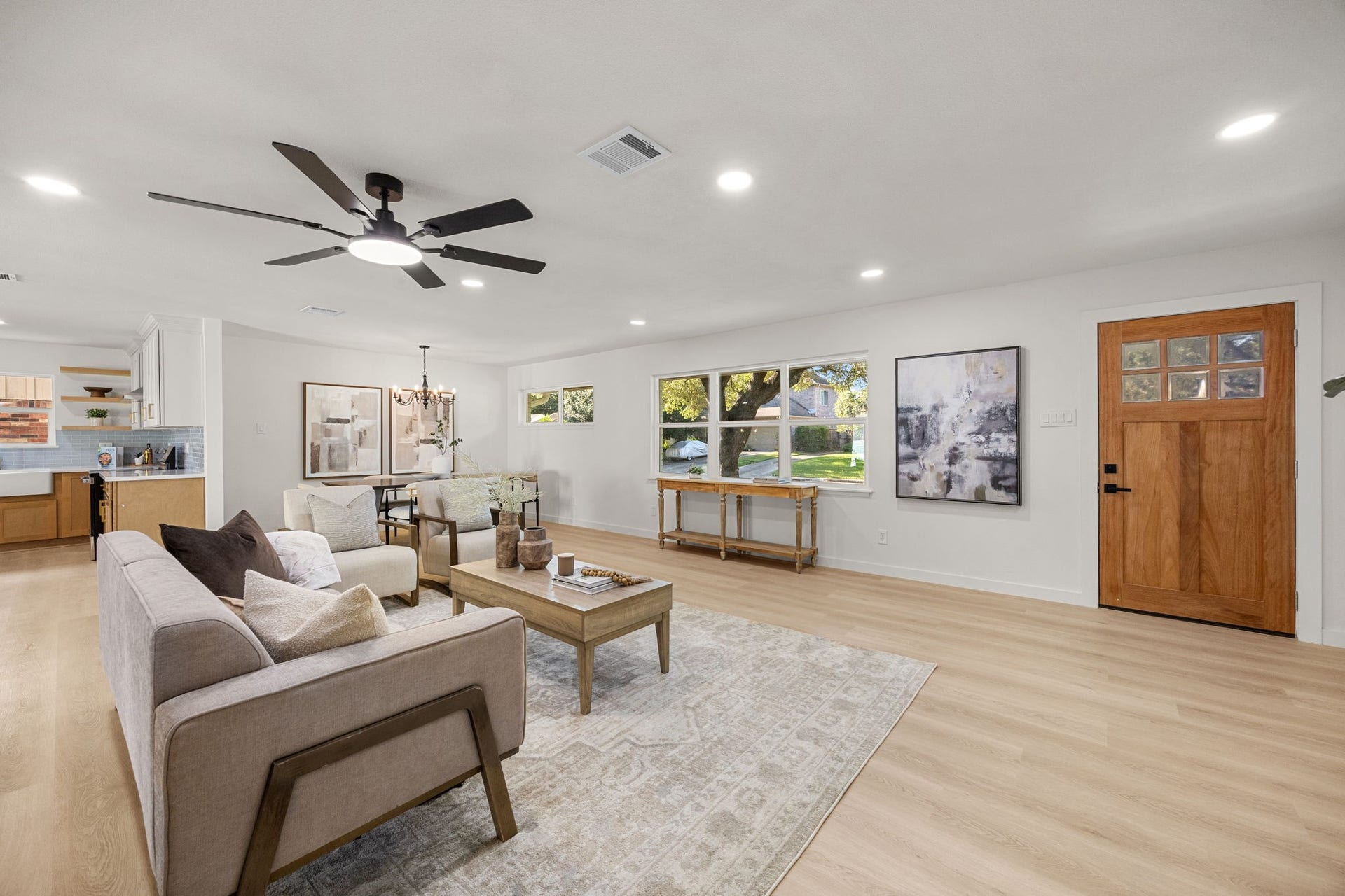 5655 Edith Street, Houston, TX 77081 5655 Edith Street, Houston, TX 77081