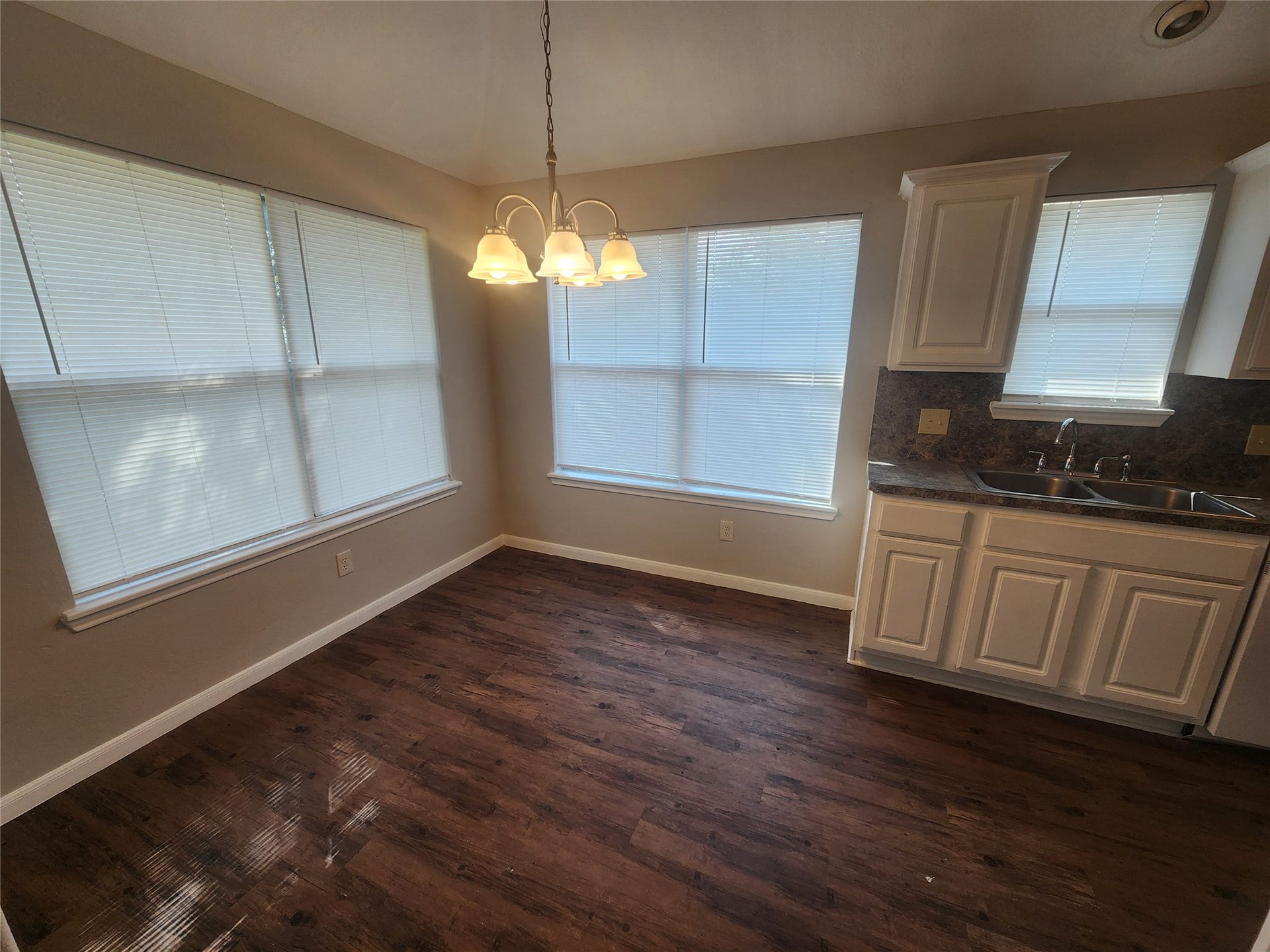 16396 Danika Oak Drive, Conroe, TX 77306 16396 Danika Oak Drive, Conroe, TX 77306