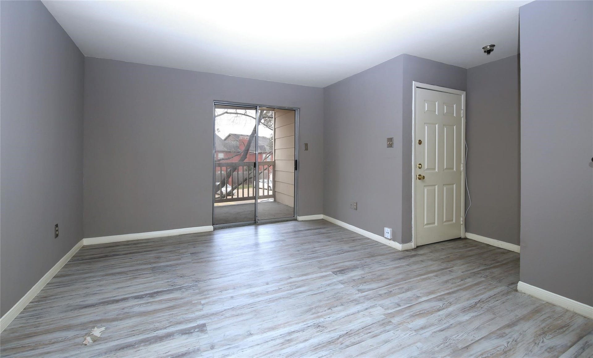 2626 Holly Hall Street, #511, Houston, TX 77054