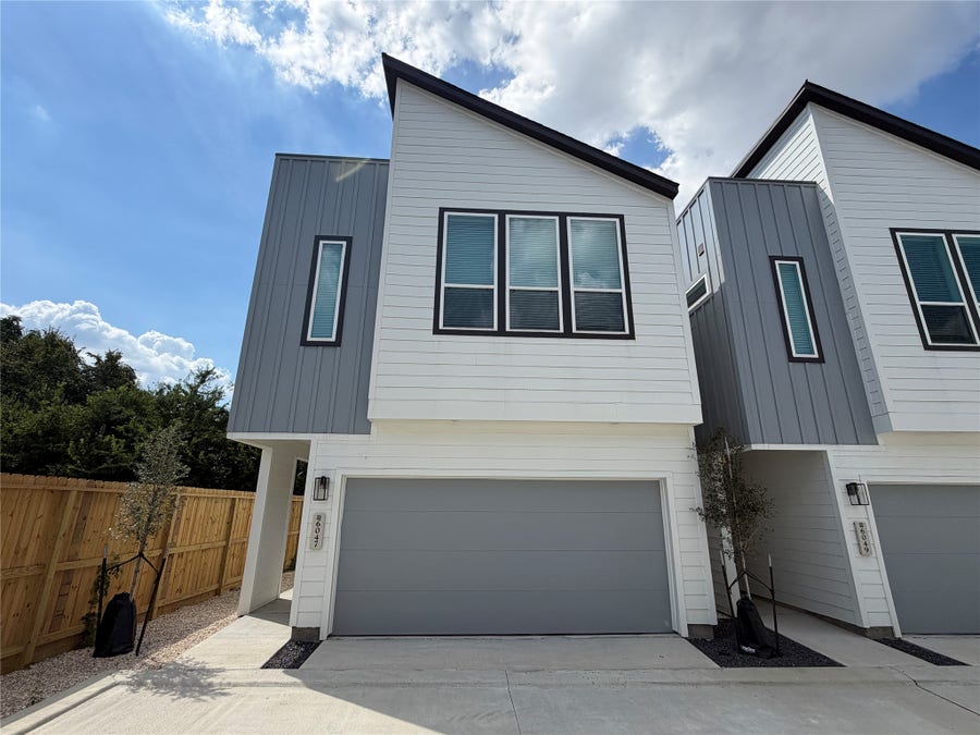 Property photo for 6047 Cebra St, Houston, TX