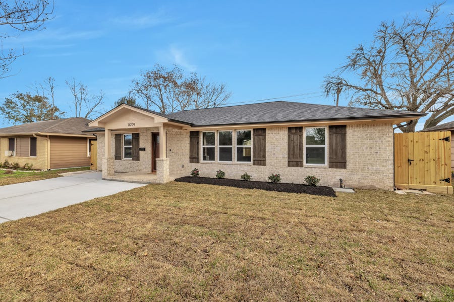 Property photo for 8709 Tarbell Road, Houston, TX