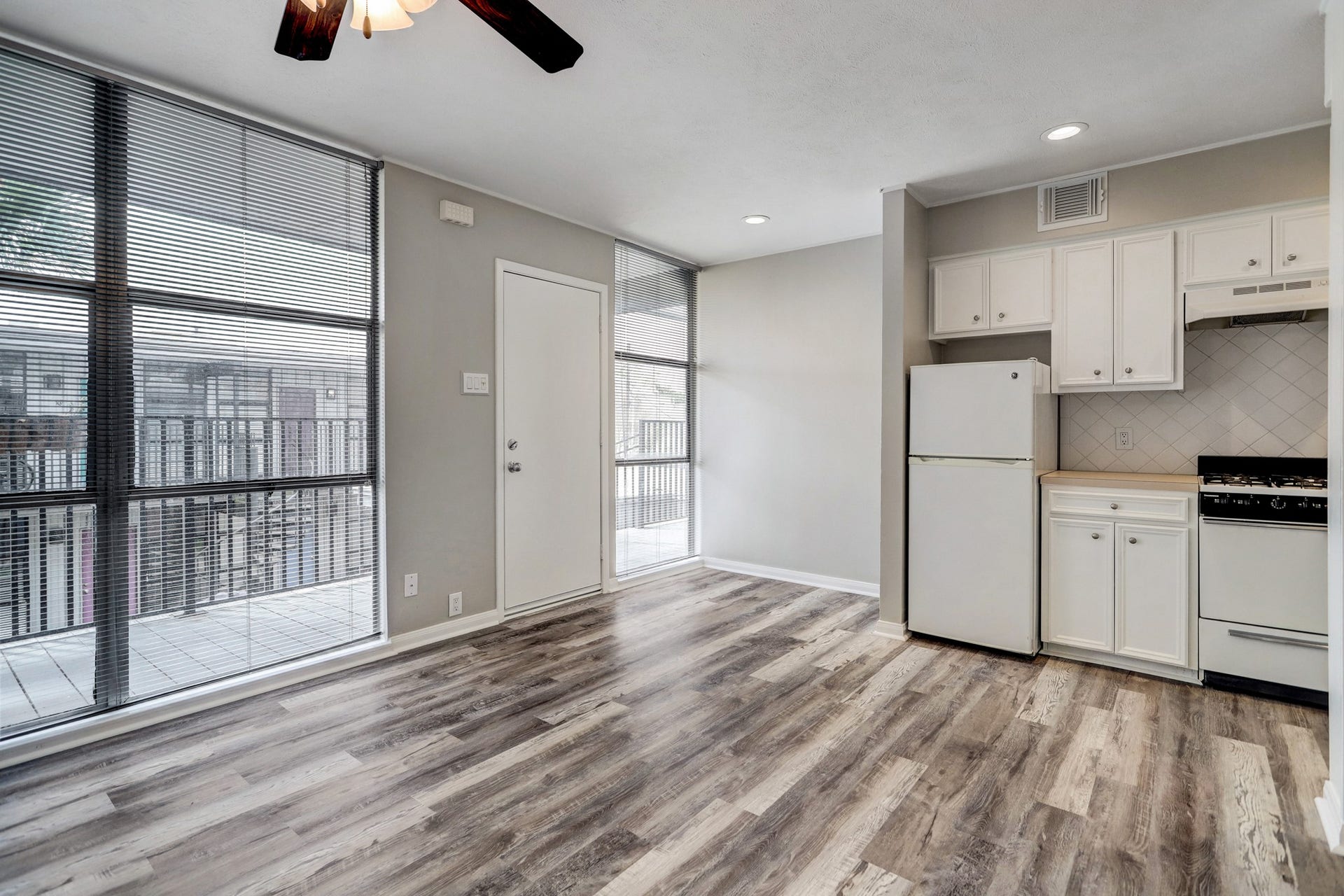 1901 Whitney Street, #4, Houston, TX 77006