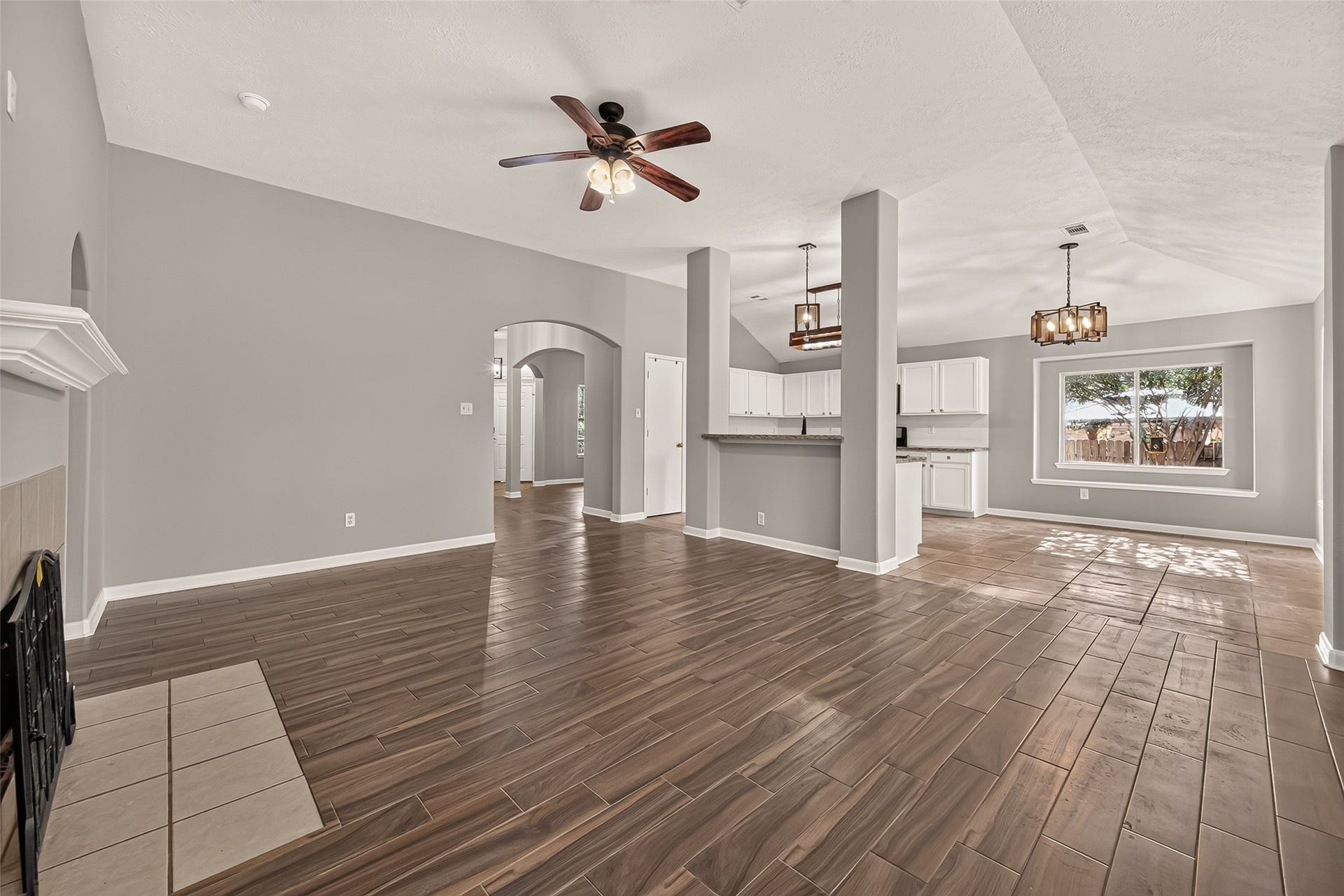 9230 Hidden Lake E, Magnolia, TX 77354 9230 Hidden Lake E, Magnolia, TX 77354
