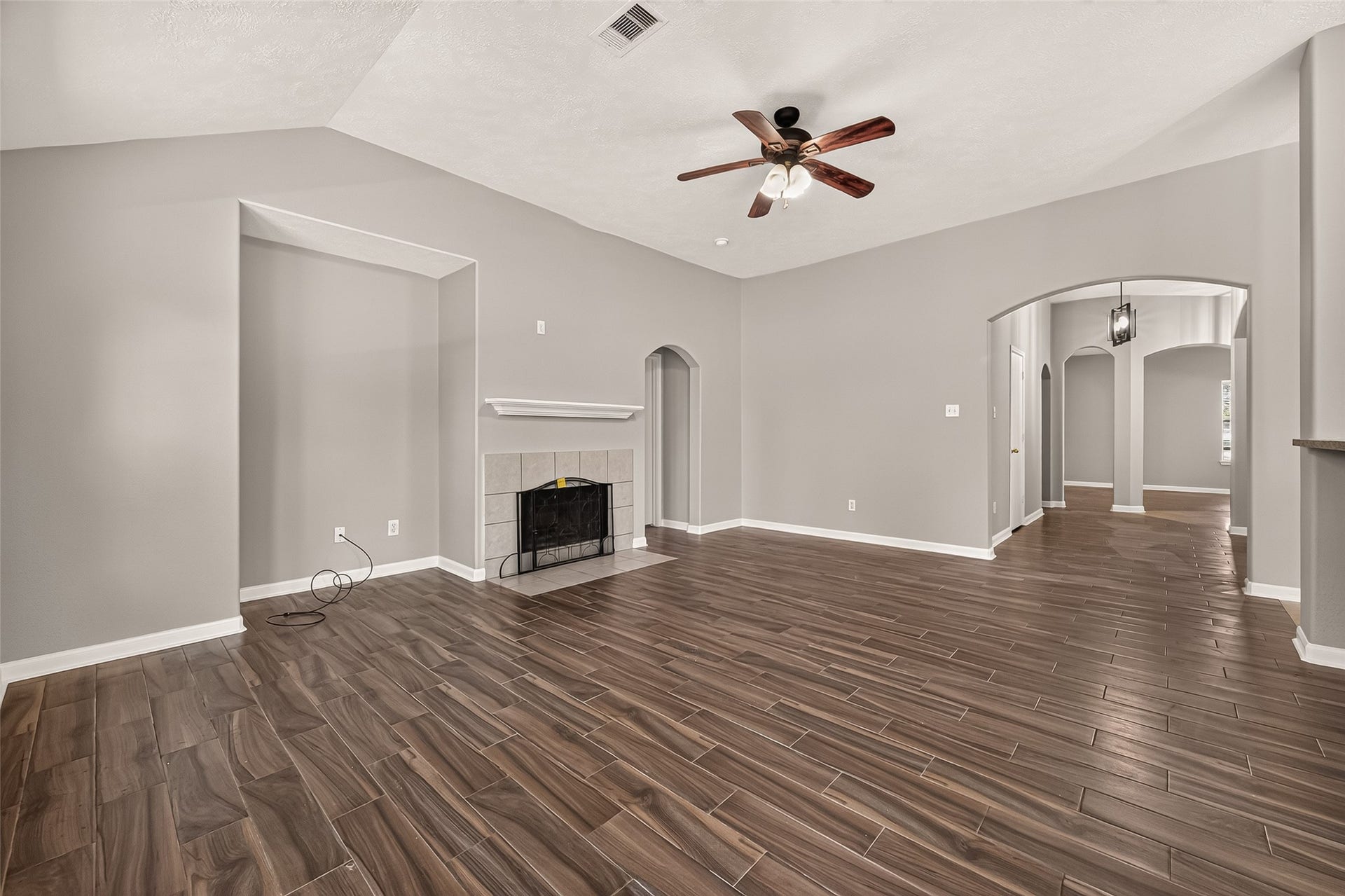 9230 Hidden Lake E, Magnolia, TX 77354 9230 Hidden Lake E, Magnolia, TX 77354