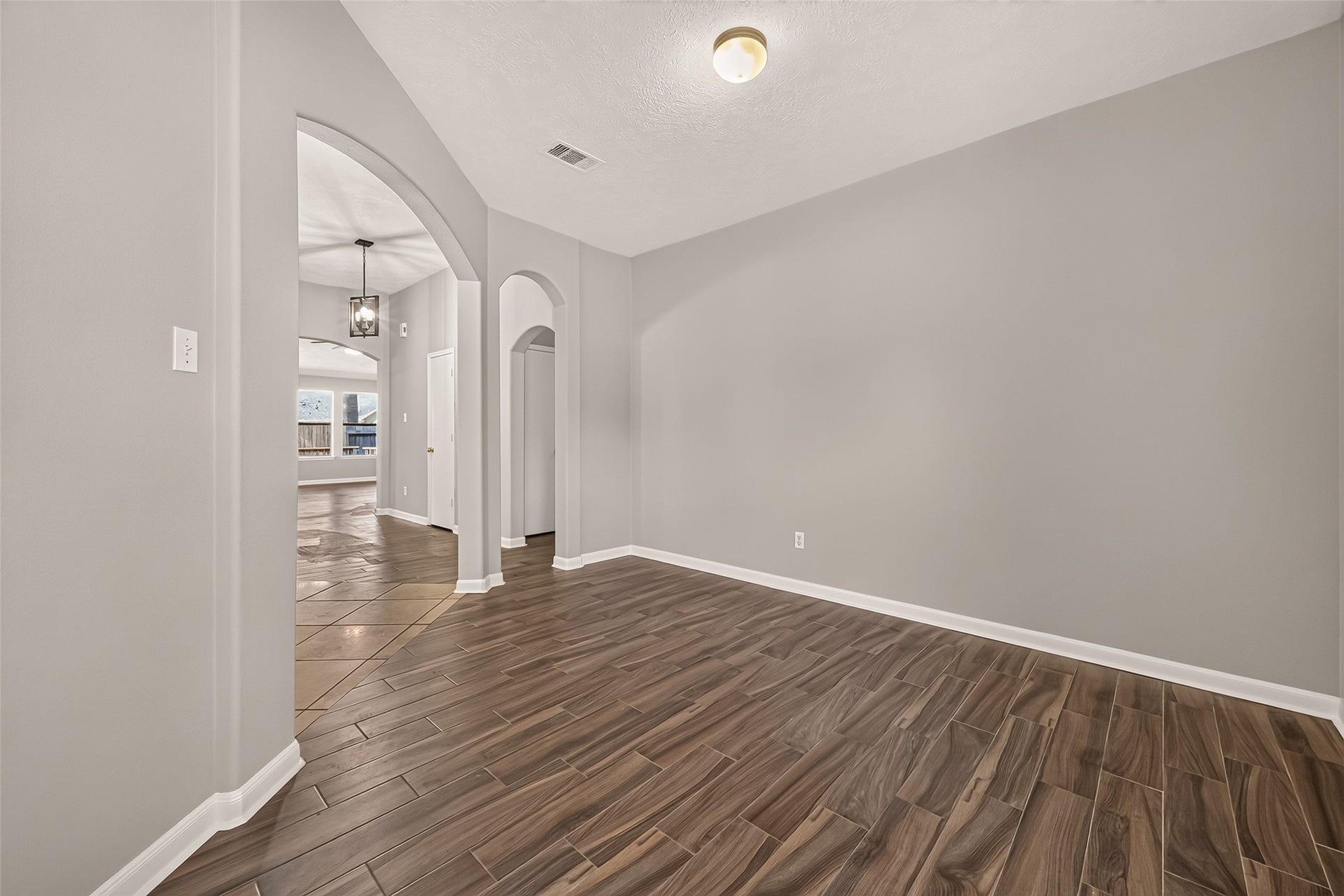 9230 Hidden Lake E, Magnolia, TX 77354 9230 Hidden Lake E, Magnolia, TX 77354