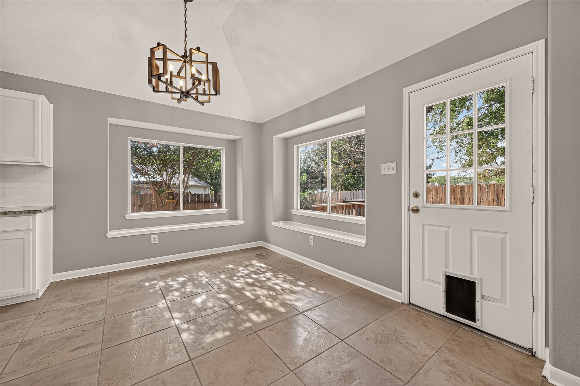 9230 Hidden Lake E, Magnolia, TX 77354 9230 Hidden Lake E, Magnolia, TX 77354