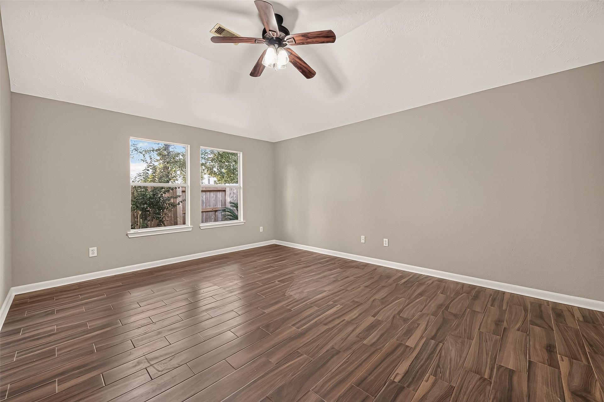 9230 Hidden Lake E, Magnolia, TX 77354 9230 Hidden Lake E, Magnolia, TX 77354