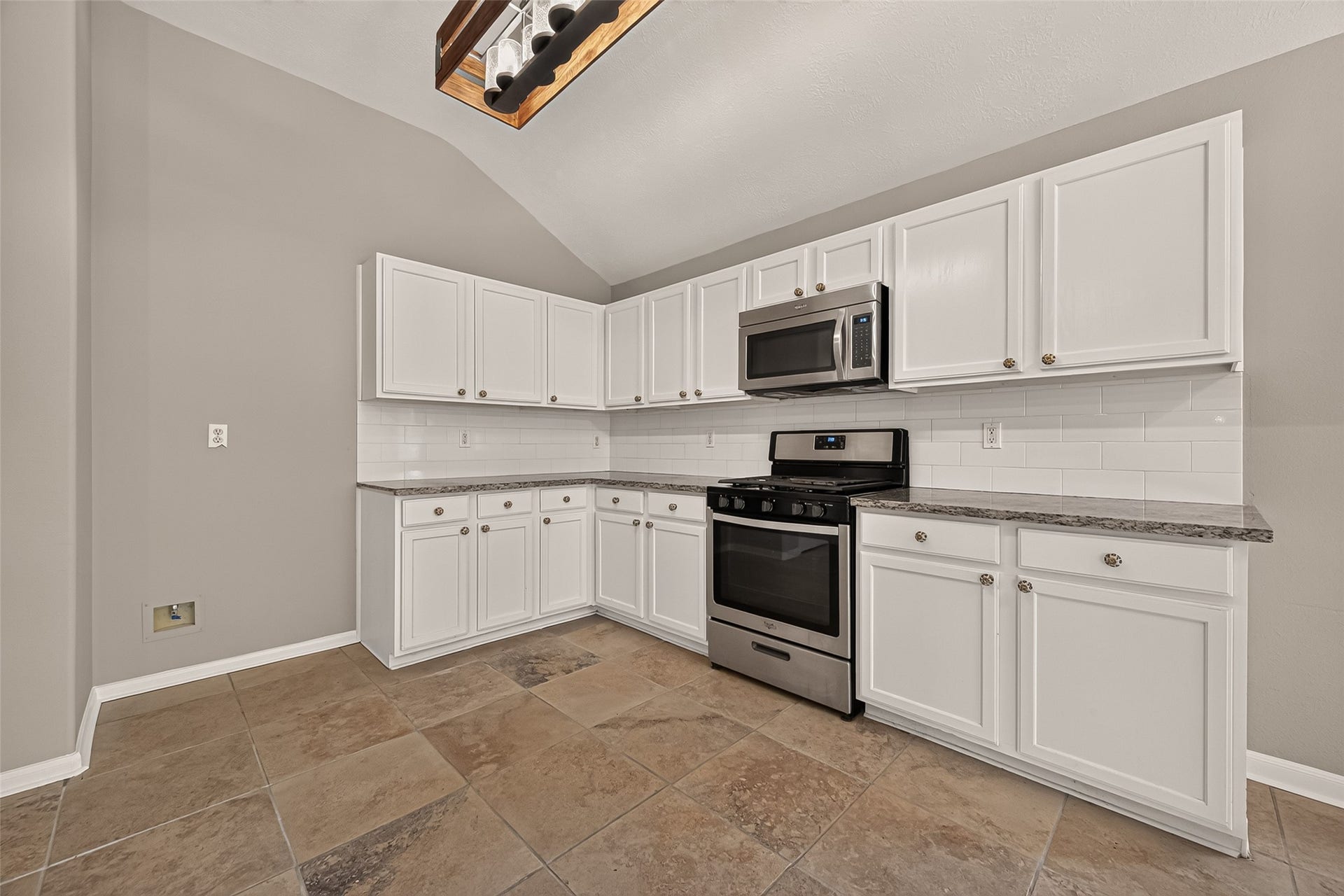 9230 Hidden Lake E, Magnolia, TX 77354 9230 Hidden Lake E, Magnolia, TX 77354