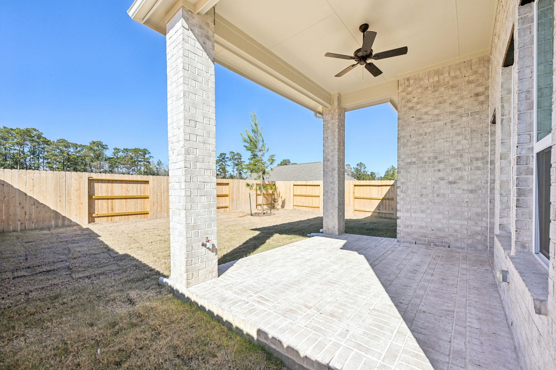 628 Crested Duck Court, Willis, TX 77318 representative photo