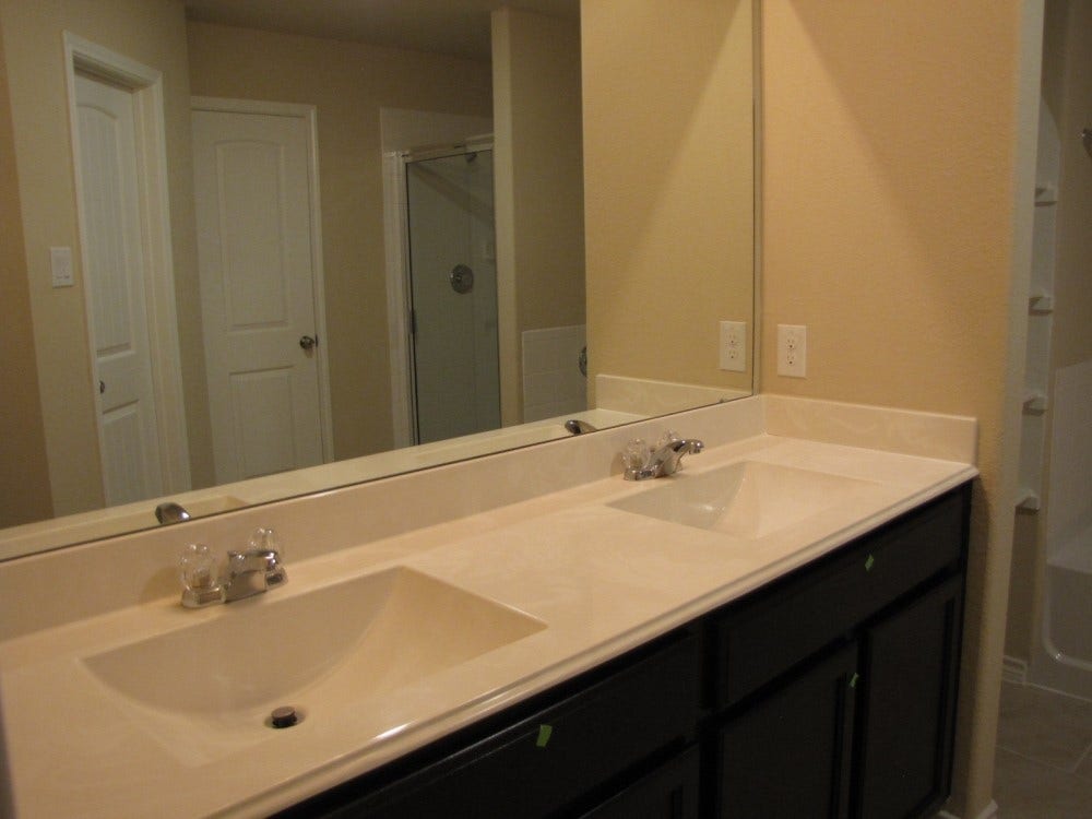 1911 Seville Manor, Fresno, TX 77545 Primary Bathroom
