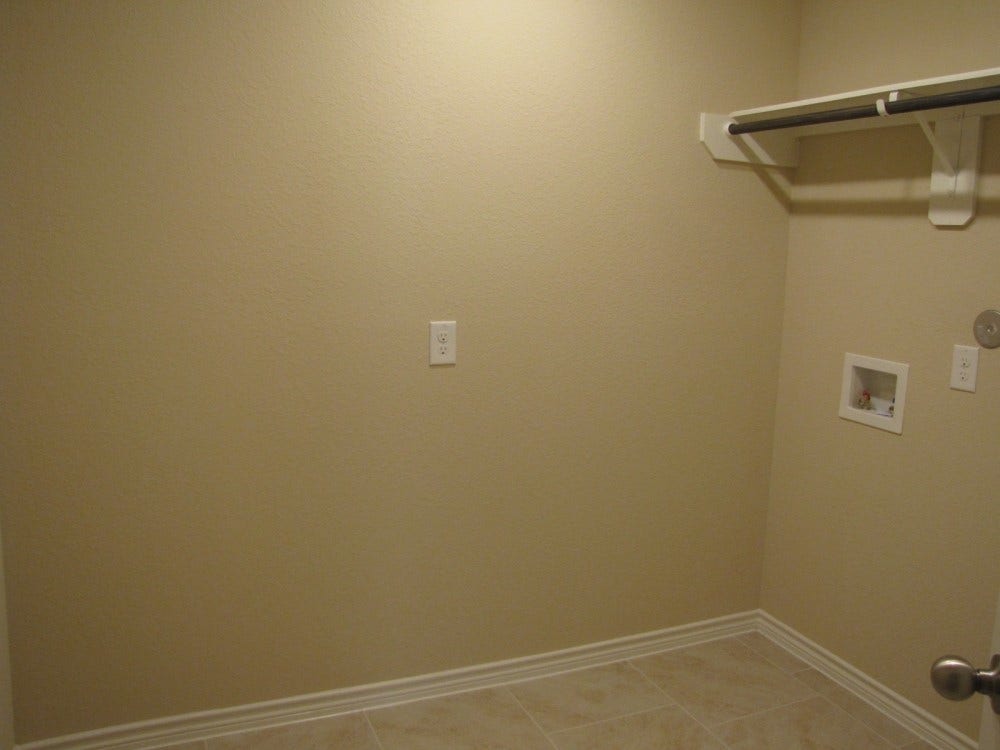 1911 Seville Manor, Fresno, TX 77545 Laundry Room
