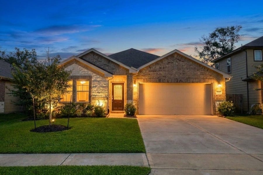 Property photo for 12821 S Winding Pines Drive, Tomball, TX