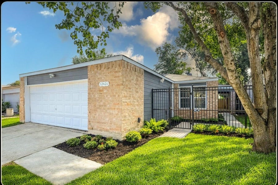 Property photo for 12420 Newbrook Drive, Houston, TX