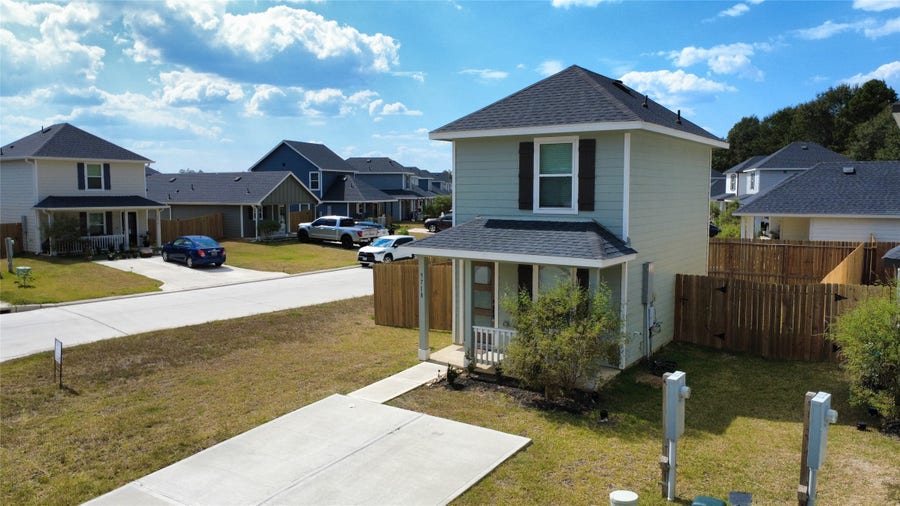 Property photo for 9718 Marie Village Ct, Conroe, TX