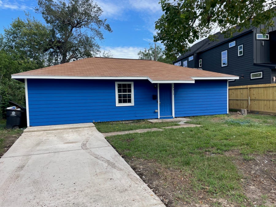Property photo for 4913 Chennault Road, Houston, TX