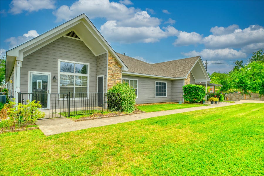 Property photo for 770 Hunt Road, #314, Baytown, TX