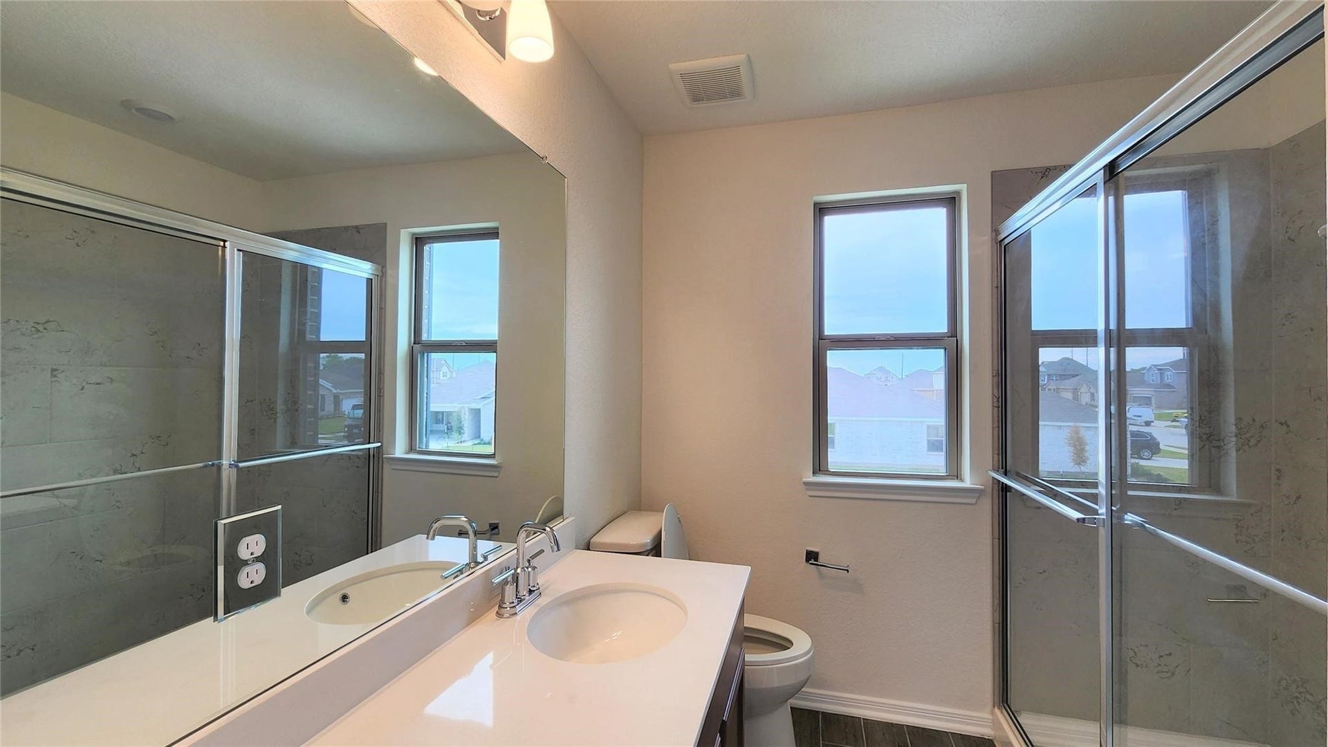 1235 Bryman Drive, Rosharon, TX 77583 1235 Bryman Drive, Rosharon, TX 77583