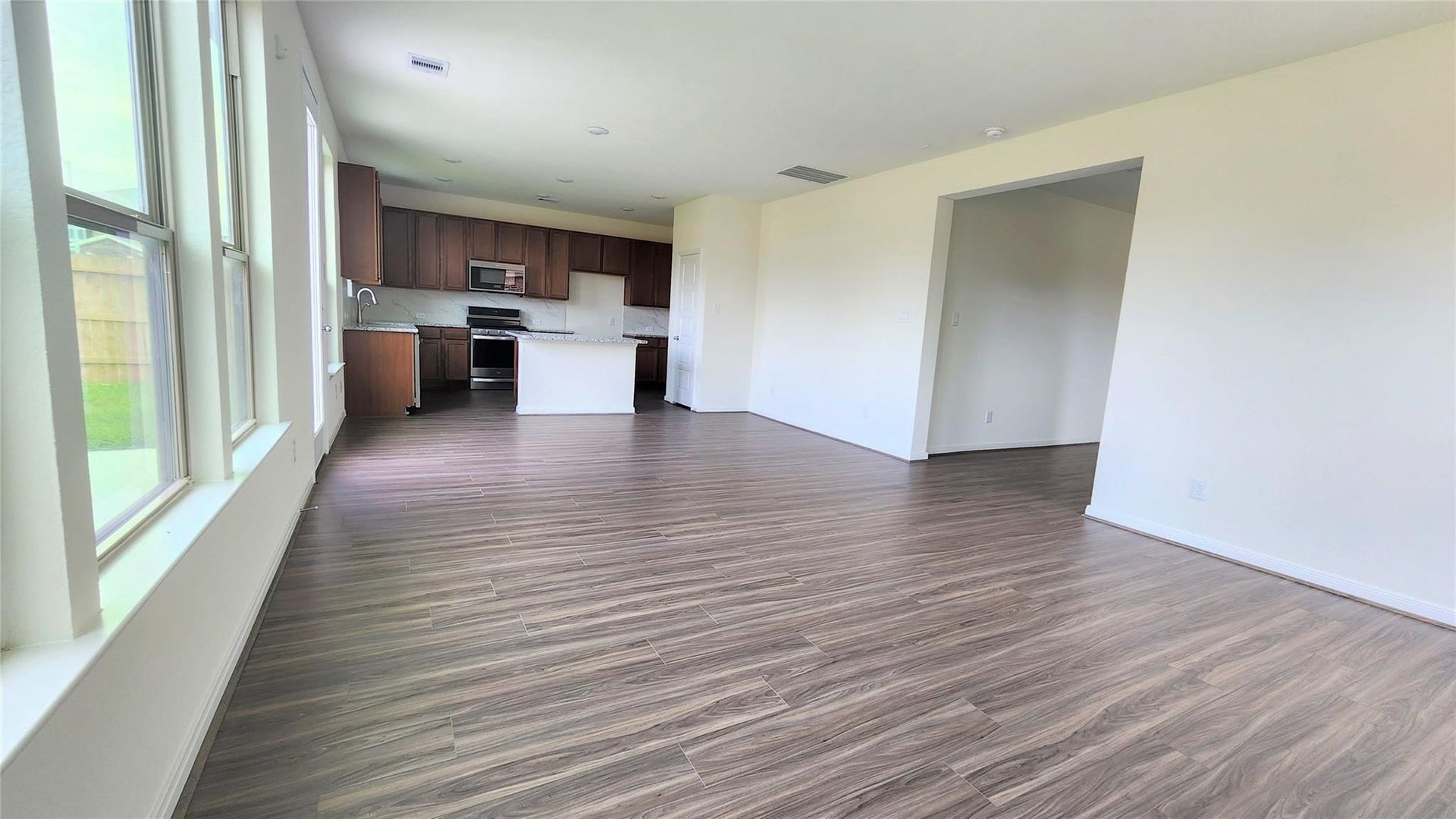 1235 Bryman Drive, Rosharon, TX 77583 1235 Bryman Drive, Rosharon, TX 77583