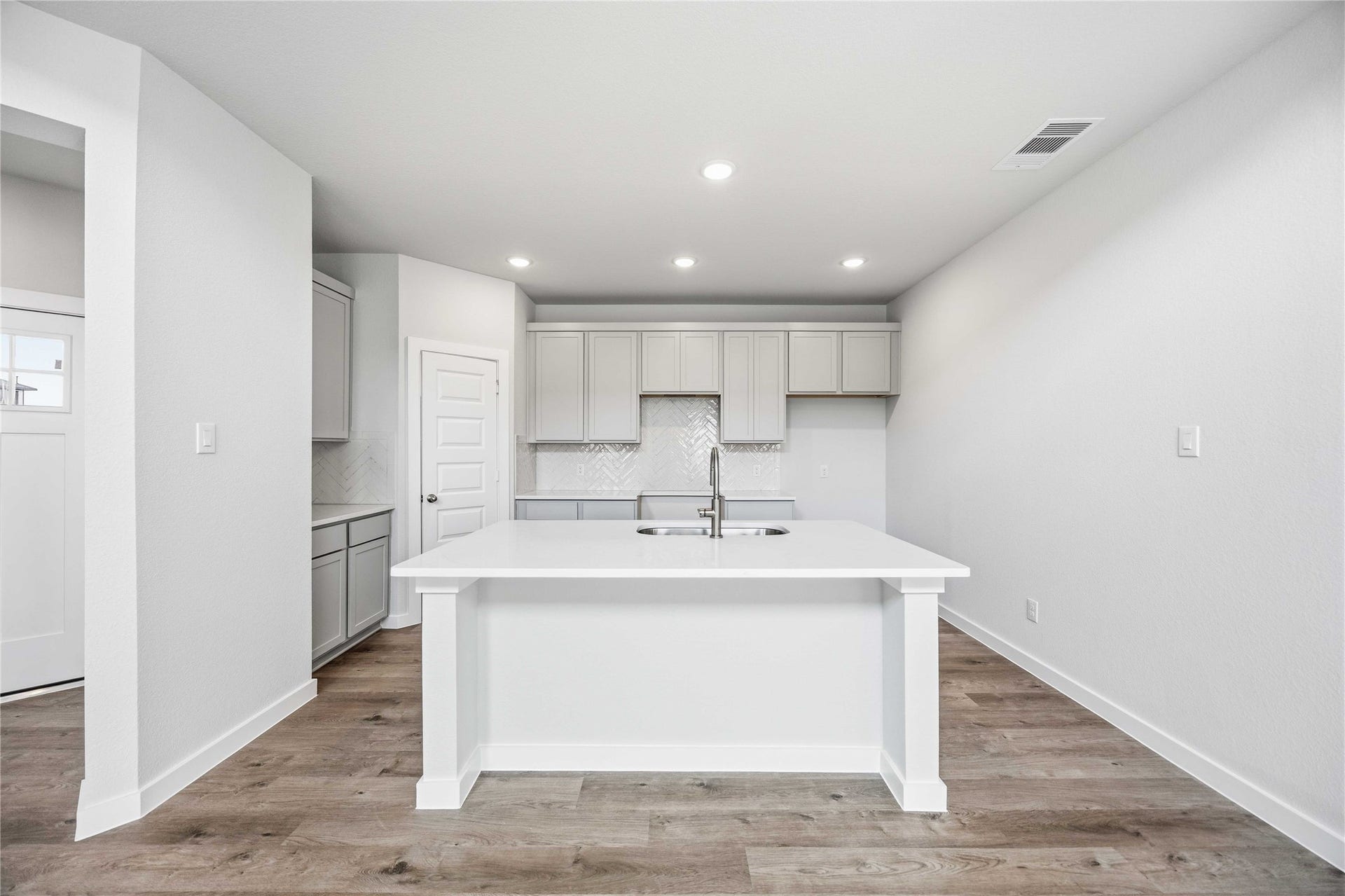 8006 Alamo Court, Beasley, TX 77417 8006 Alamo Court, Beasley, TX 77417