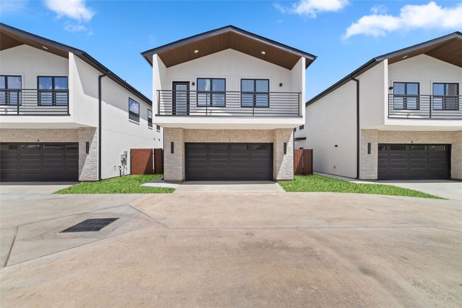 Property photo for 1811 N Spring Dr, #7, Houston, TX