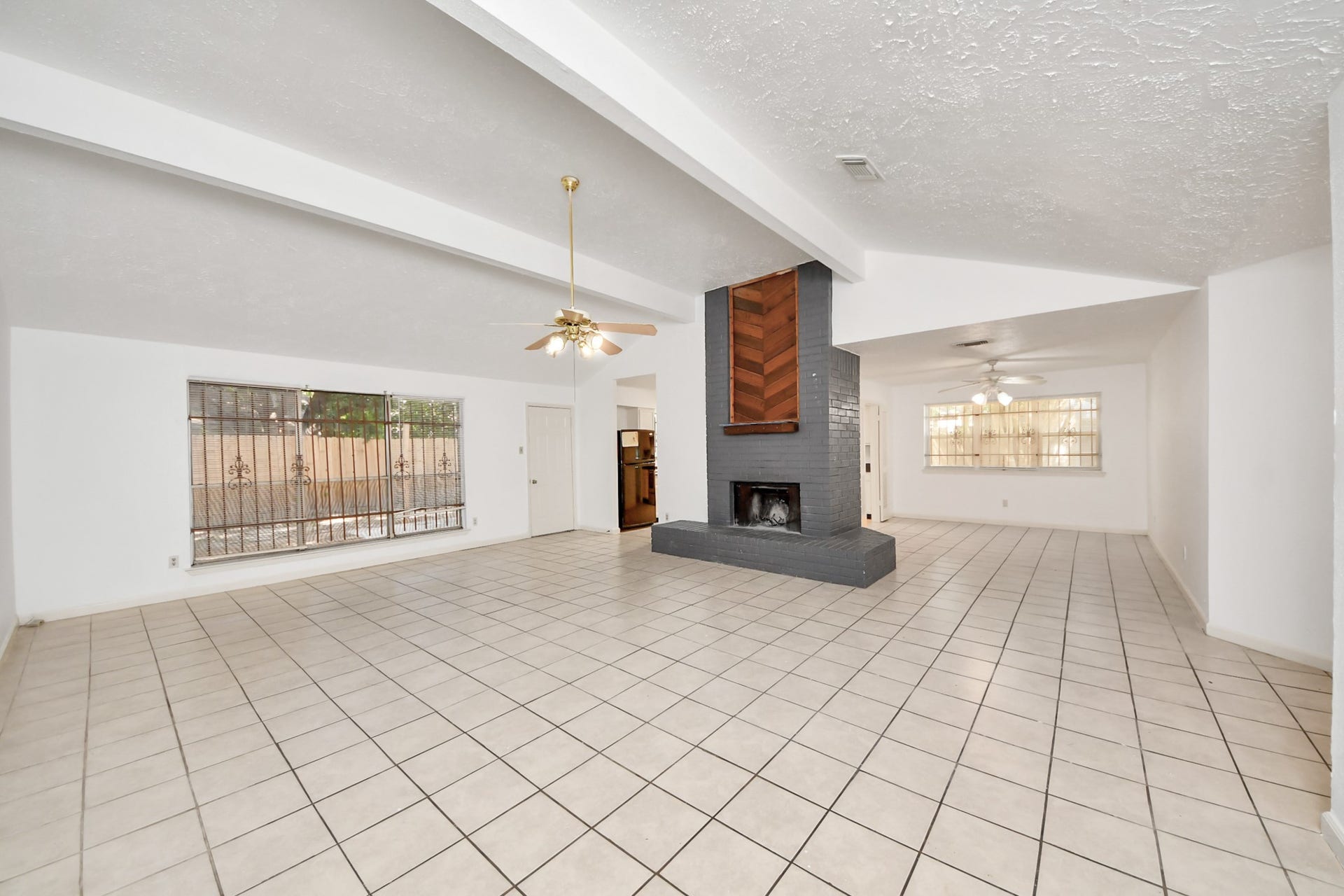 11431 Valarno Drive, Houston, TX 77066