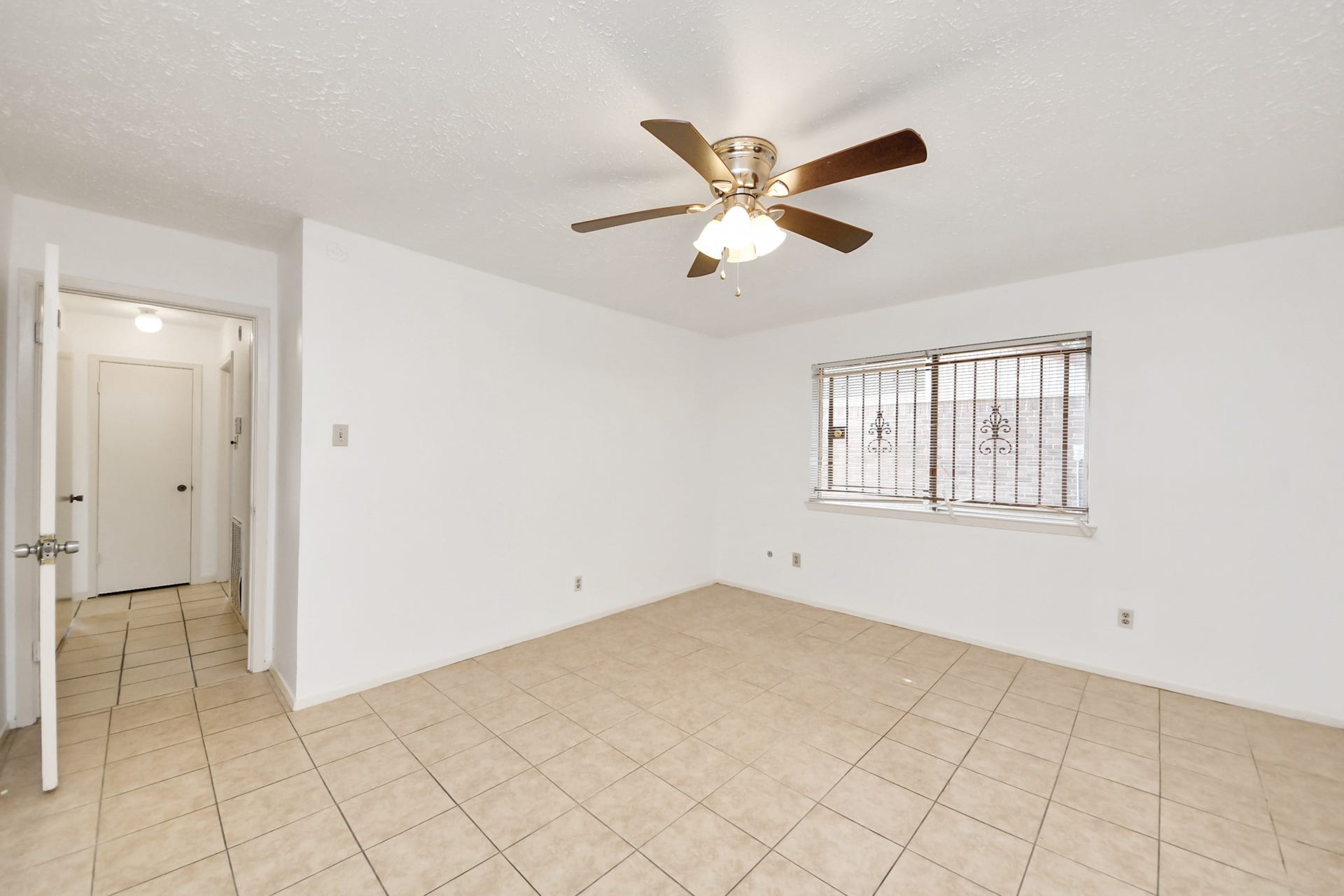 11431 Valarno Drive, Houston, TX 77066