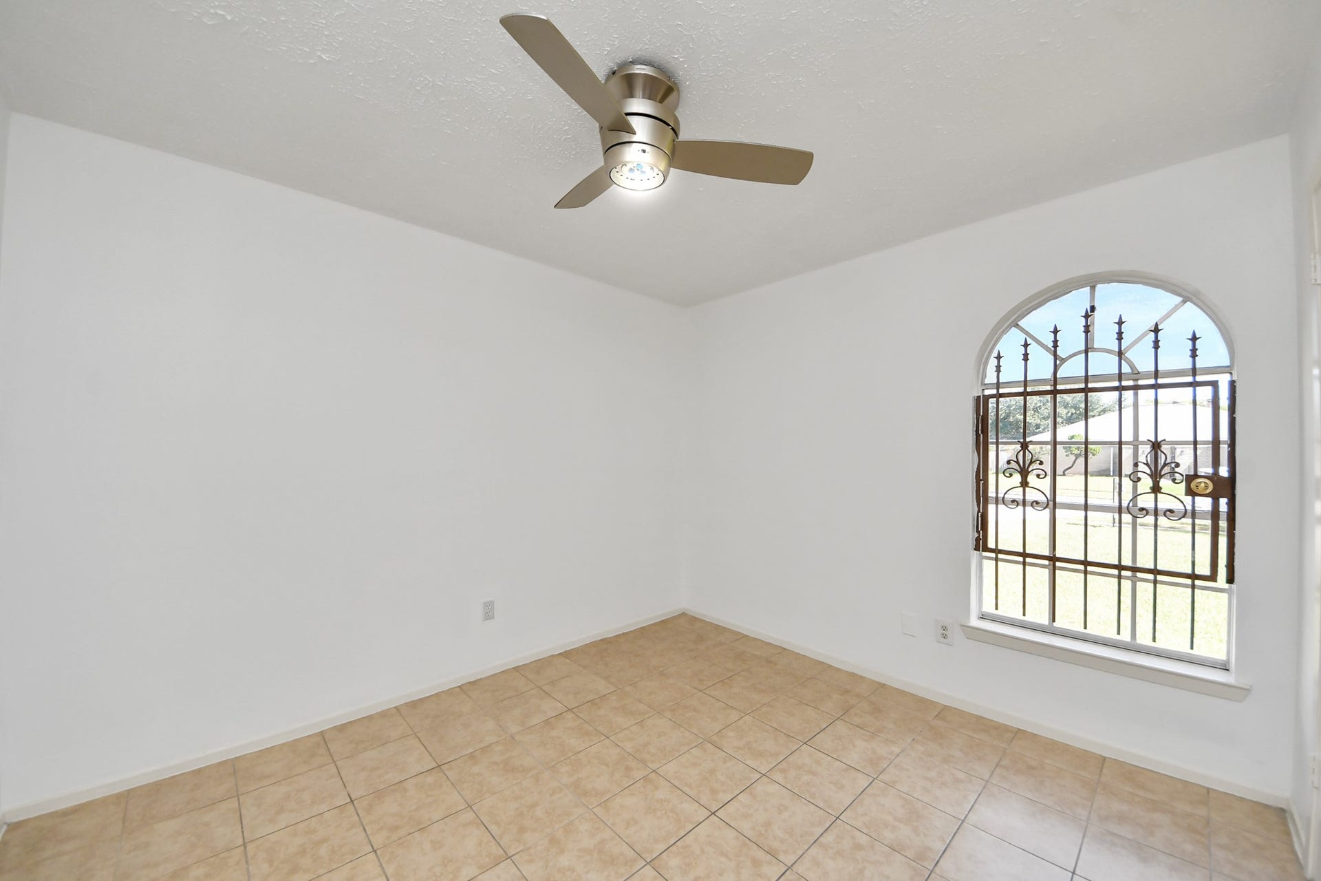 11431 Valarno Drive, Houston, TX 77066