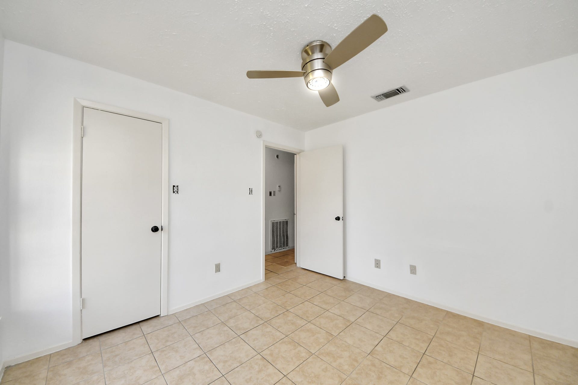 11431 Valarno Drive, Houston, TX 77066