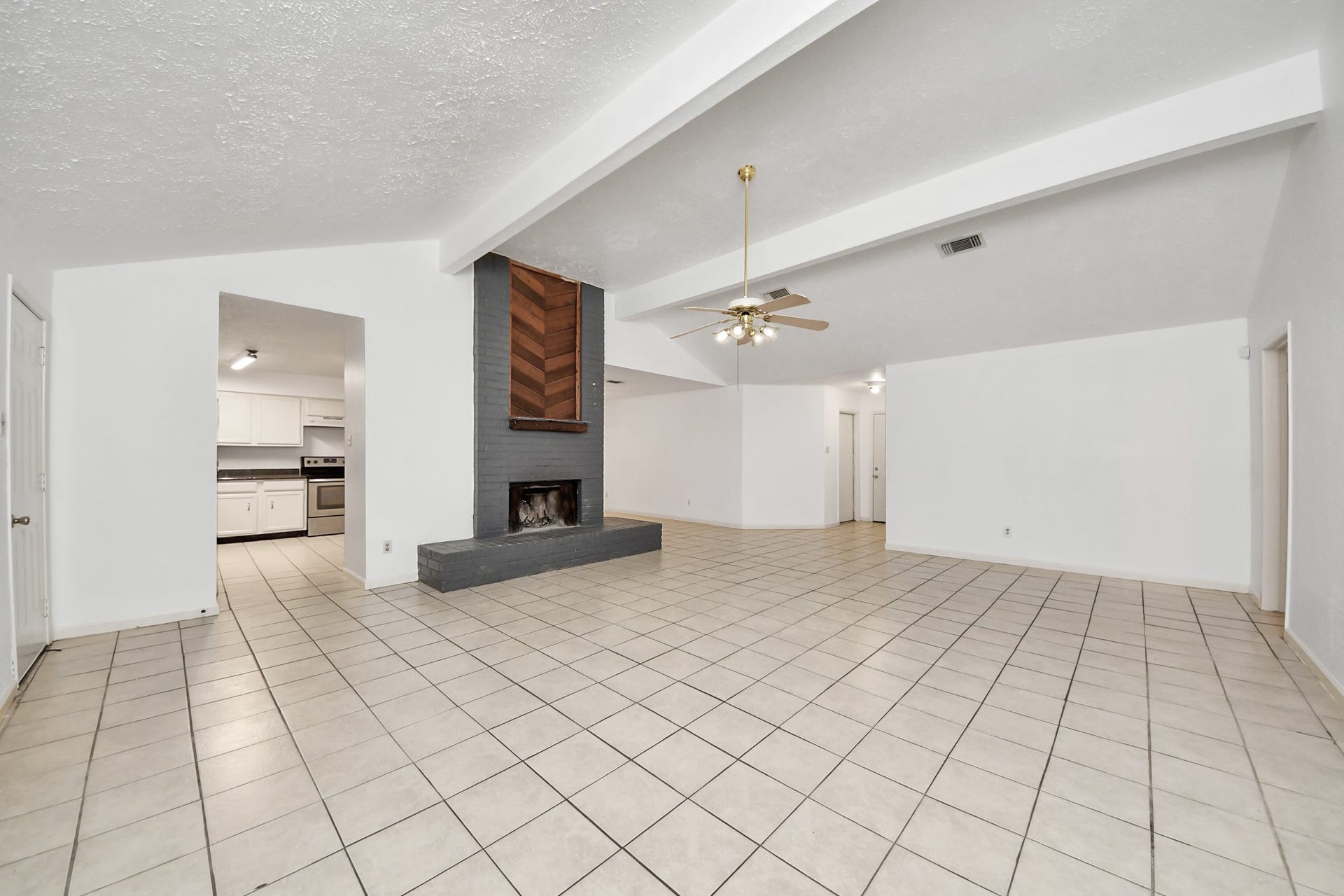 11431 Valarno Drive, Houston, TX 77066