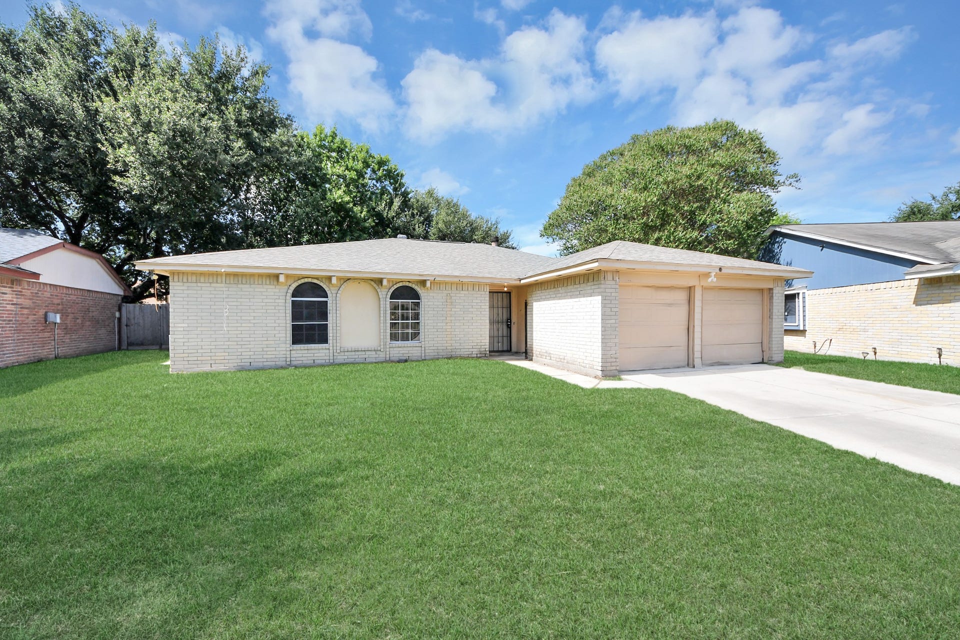 11431 Valarno Drive, Houston, TX 77066