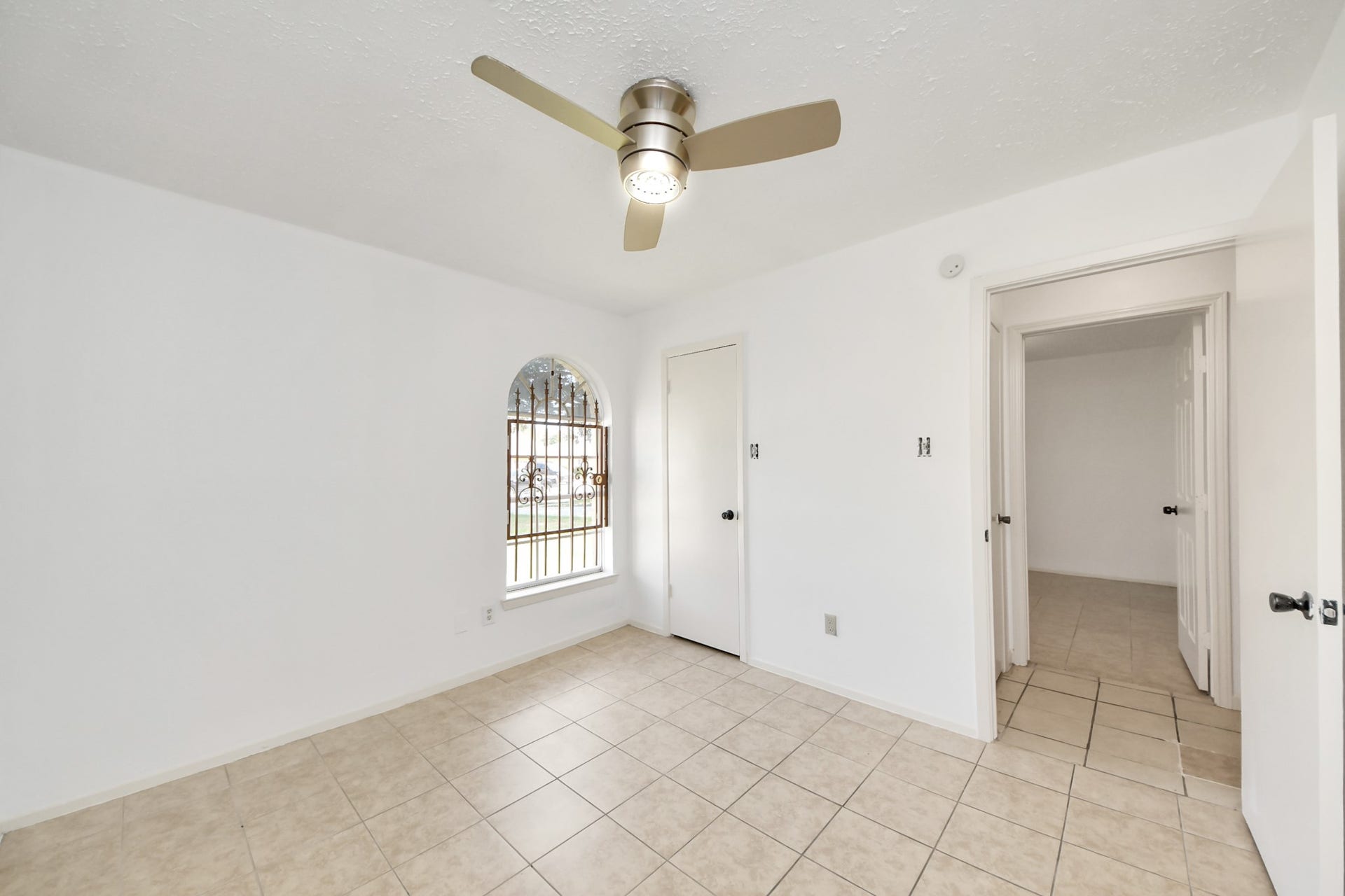 11431 Valarno Drive, Houston, TX 77066