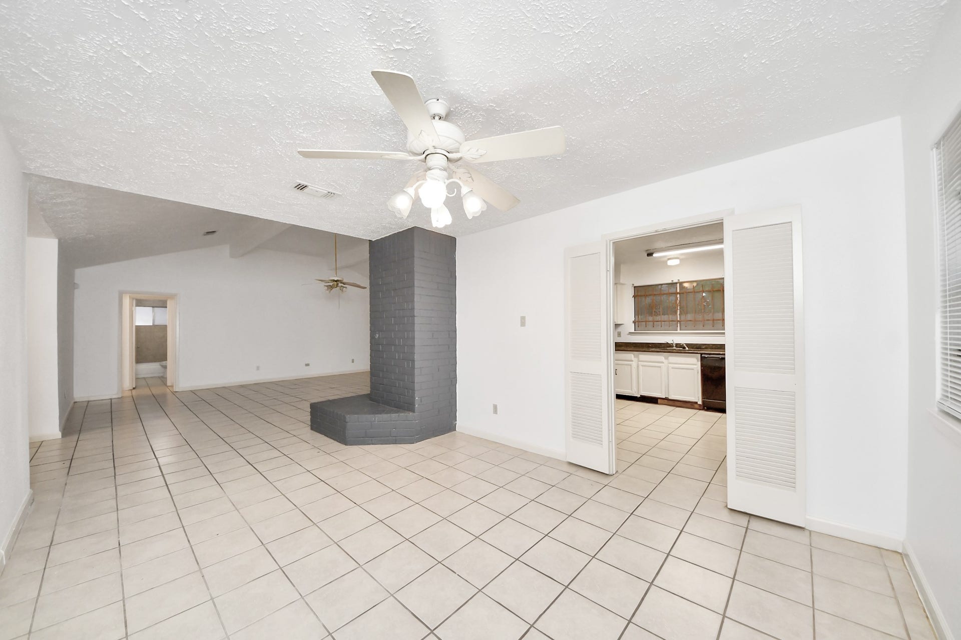 11431 Valarno Drive, Houston, TX 77066
