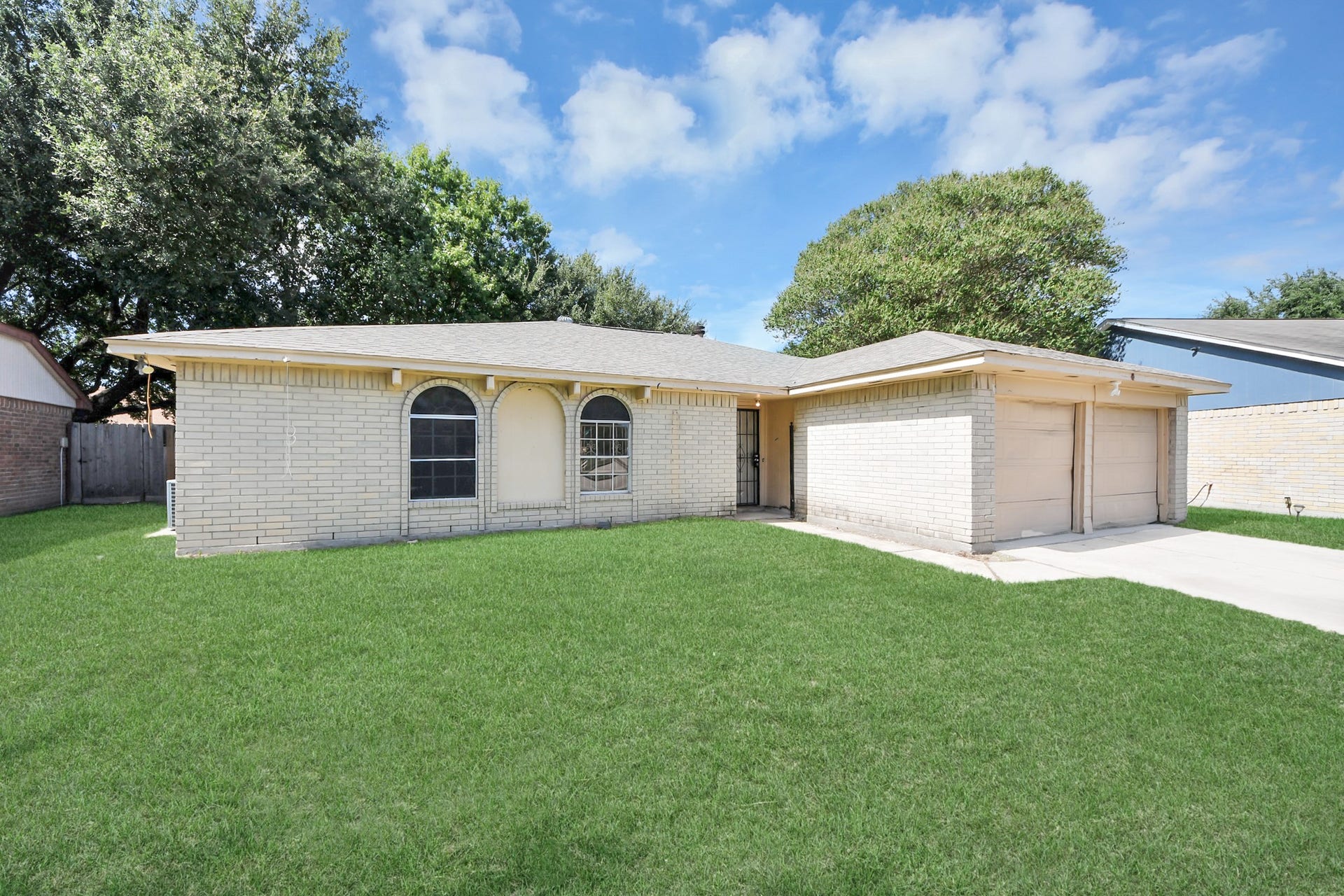 11431 Valarno Drive, Houston, TX 77066