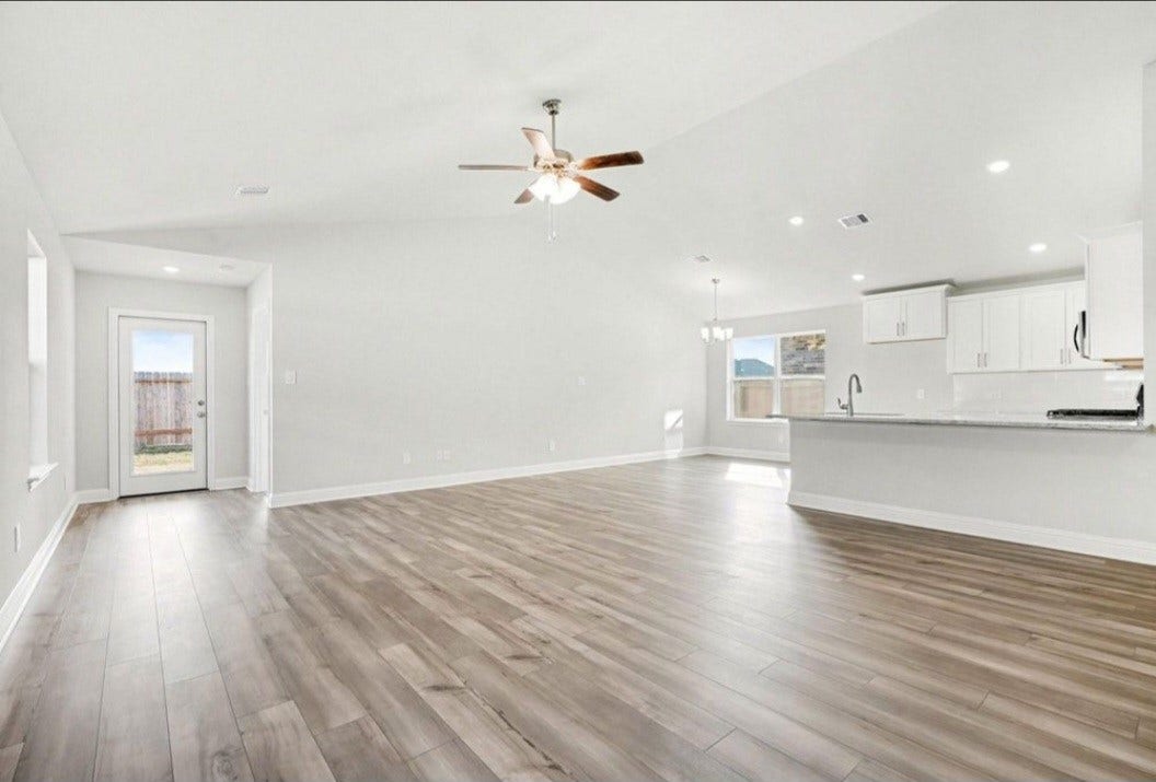 4326 W Bayou Maison Circle, Dickinson, TX 77539 STOCK PHOTO