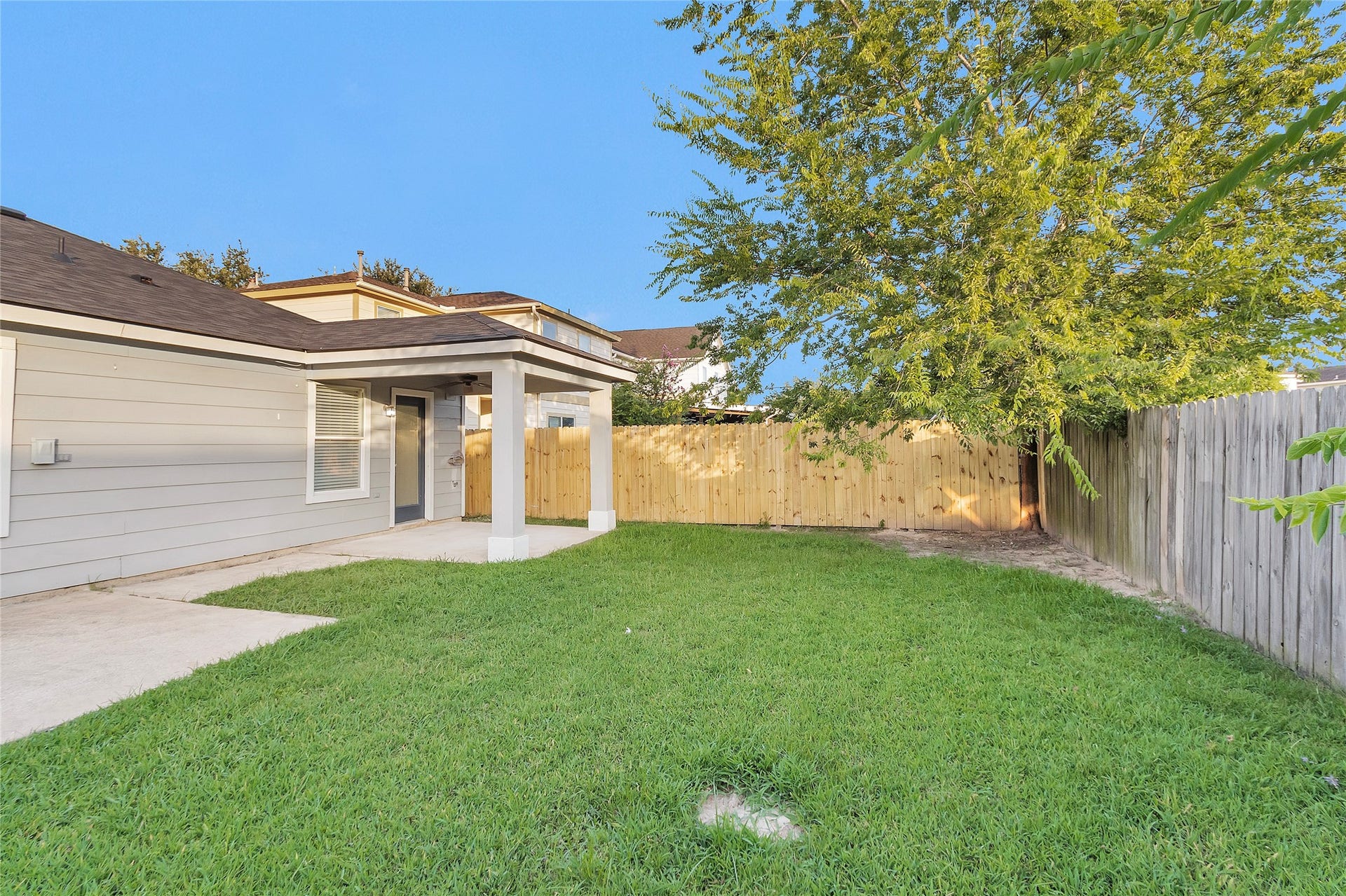 19423 Bold River Road, Tomball, TX 77375 19423 Bold River Road, Tomball, TX 77375