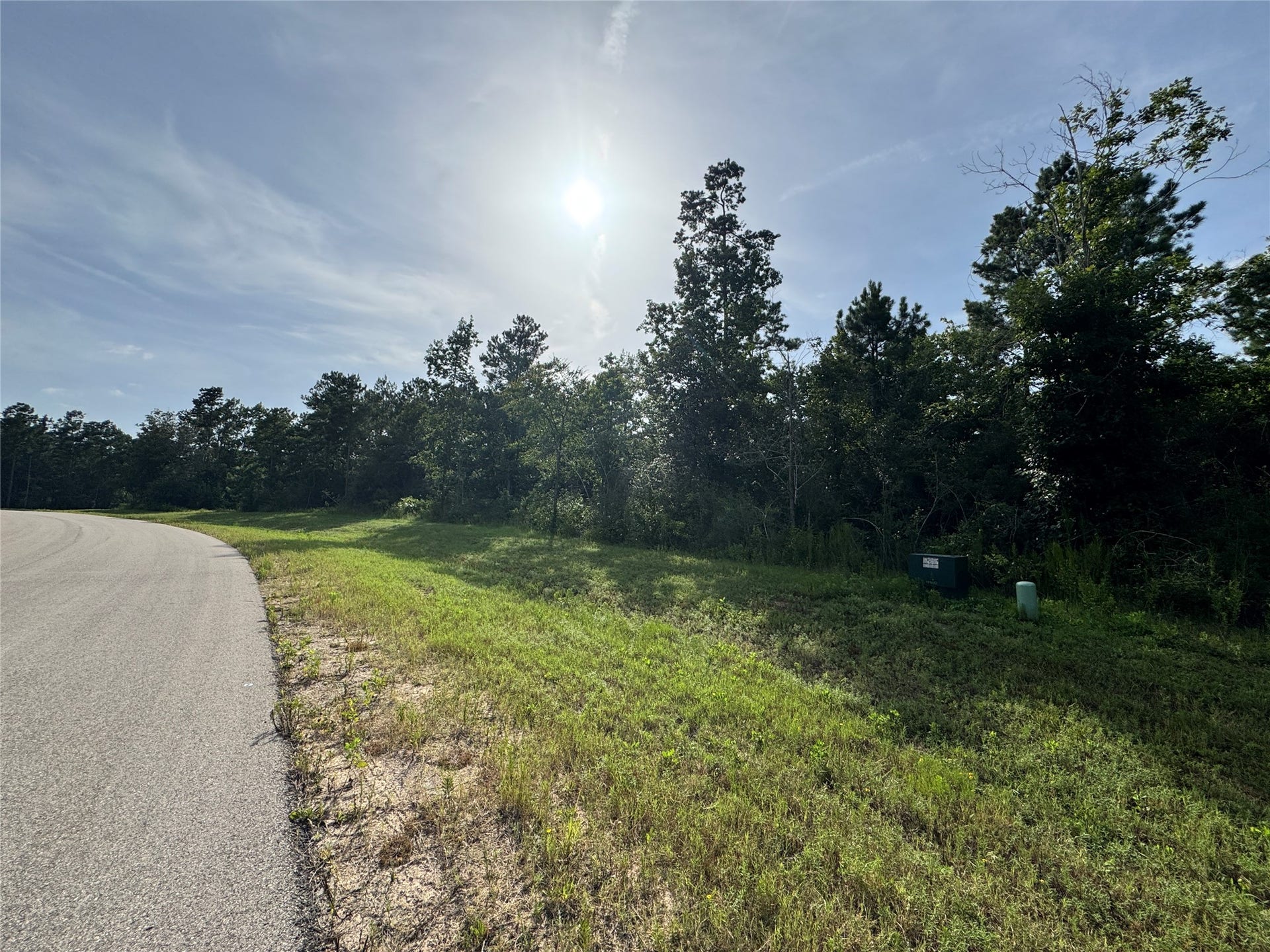 11911 Grand North Road, Willis, TX 77378