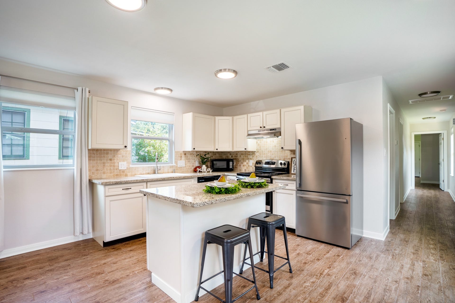 306 Foster Street, Tomball, TX 77375 306 Foster Street, Tomball, TX 77375