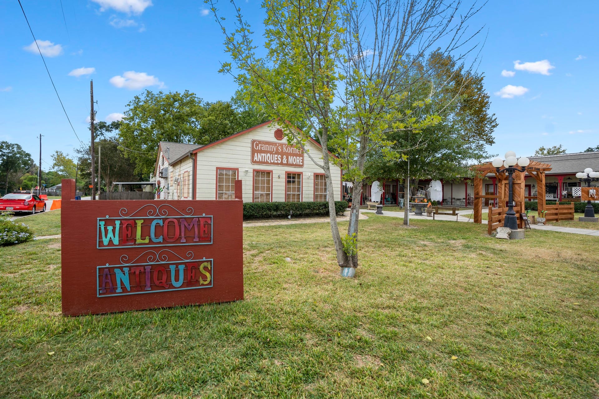 306 Foster Street, Tomball, TX 77375 Lucky shoppers stroll nearly 12,000 sq. ft. under one roof, where they will discover a resource for decorating ideas, inspirations for the home and garden, niches of folk art treasures, seasonal and holiday decor, jewelry and displays of quirky and one-of-a-kind accessories.