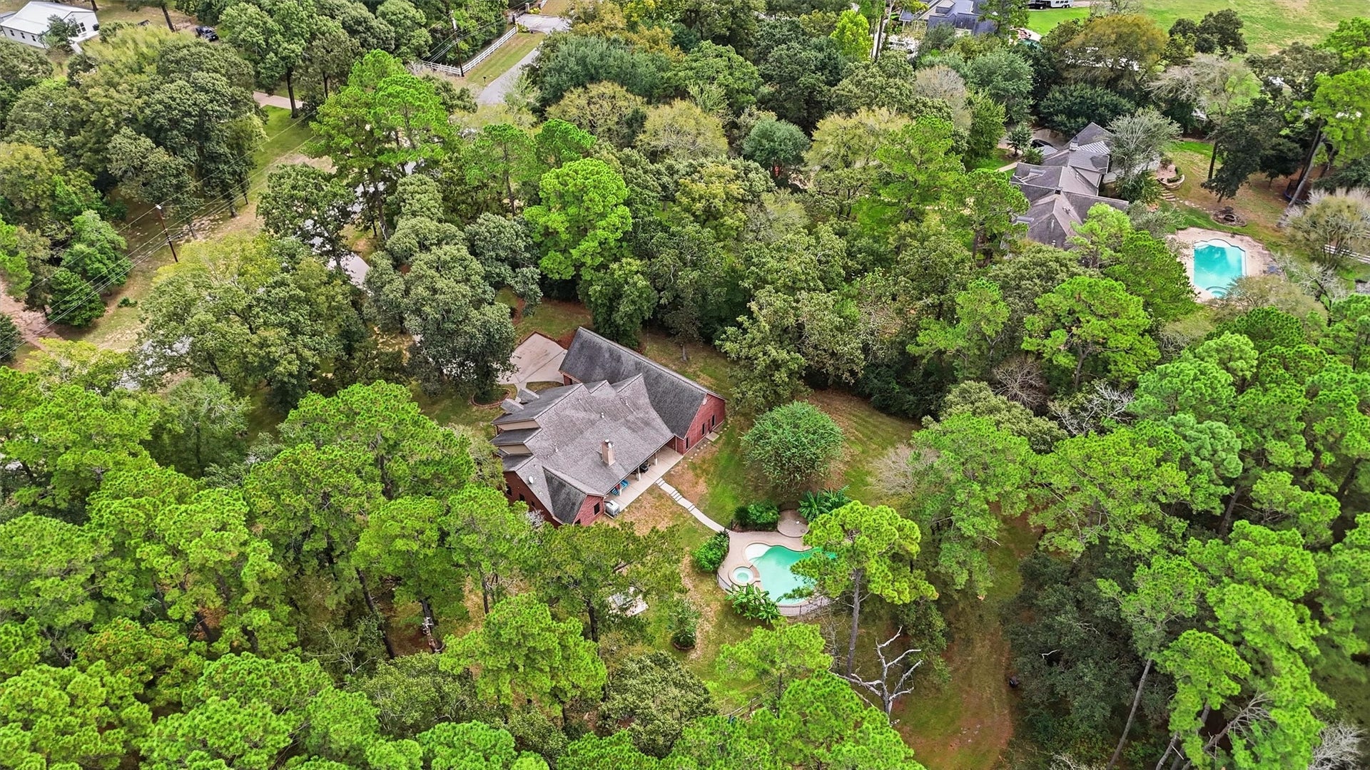 19427 Sapphire Circle, Magnolia, TX 77355