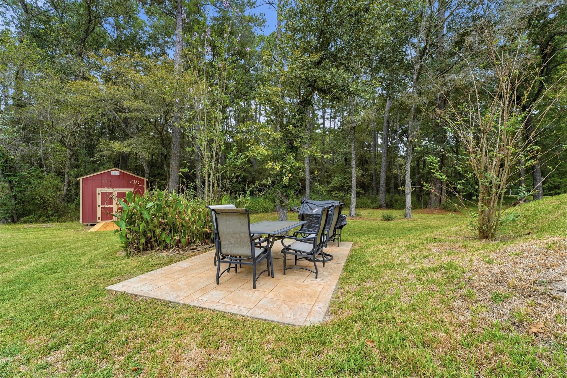 This patio seating is perfect for enjoying meals outdoors.